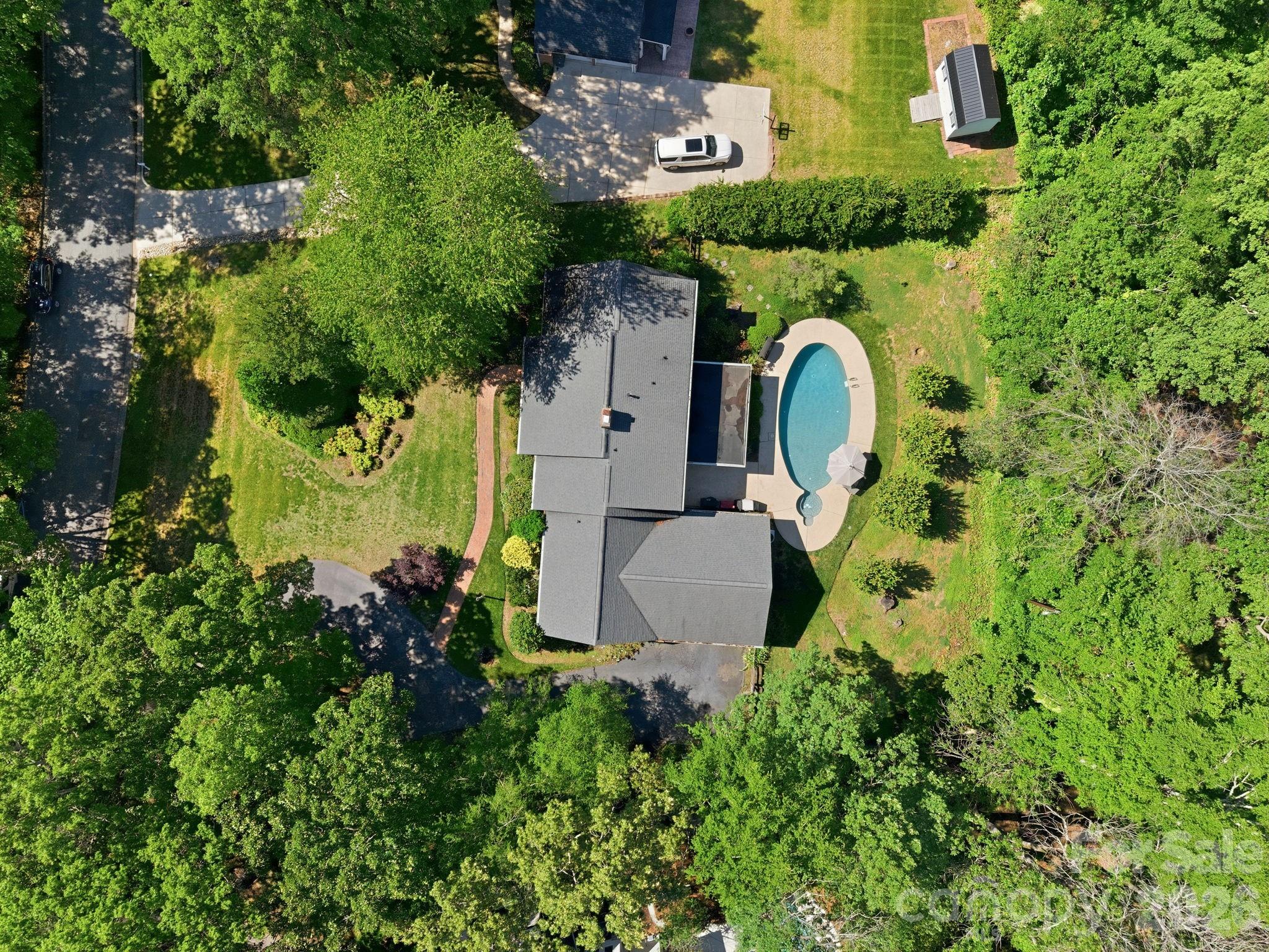 Country Club - Residential