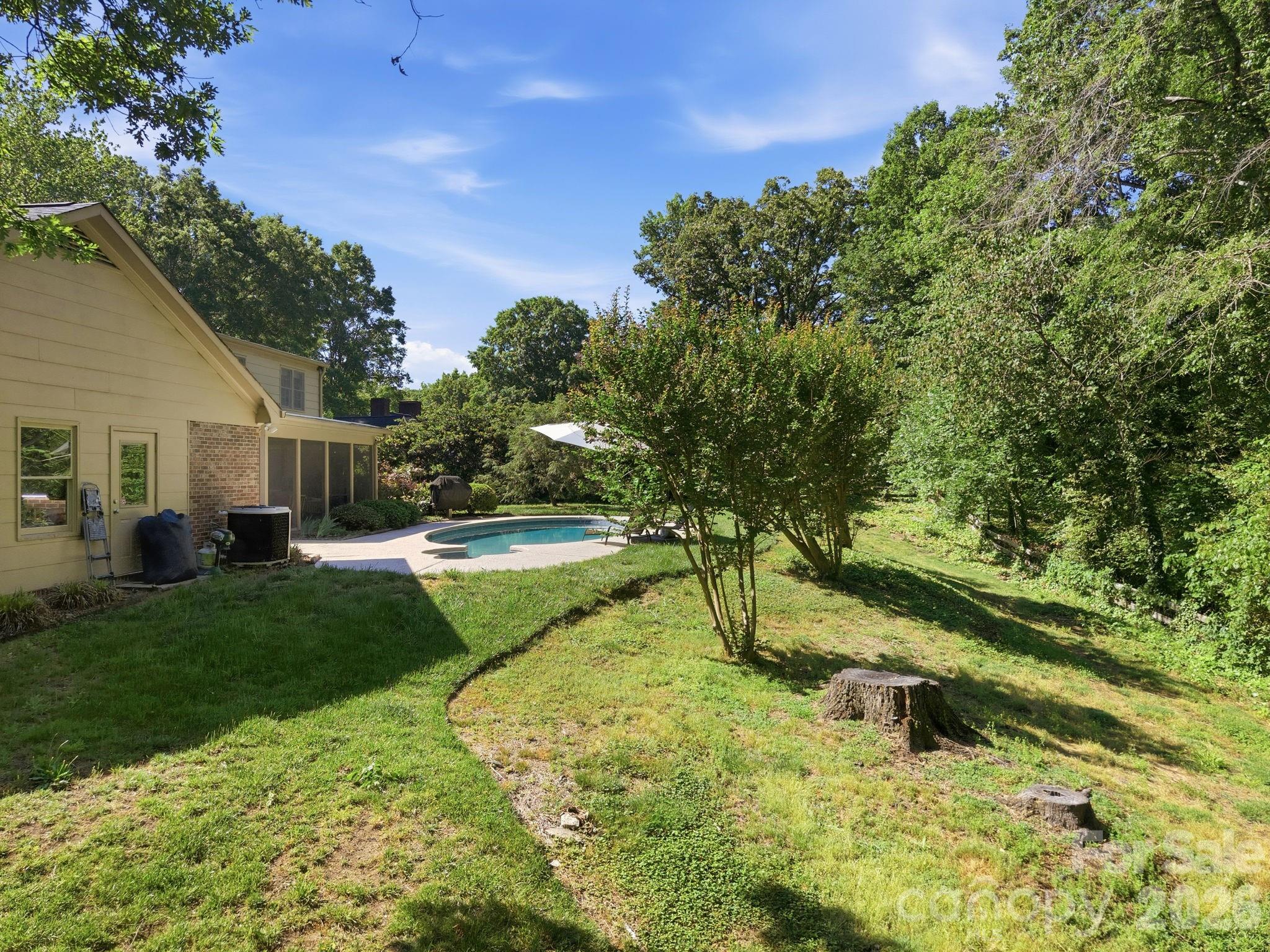 Country Club - Residential