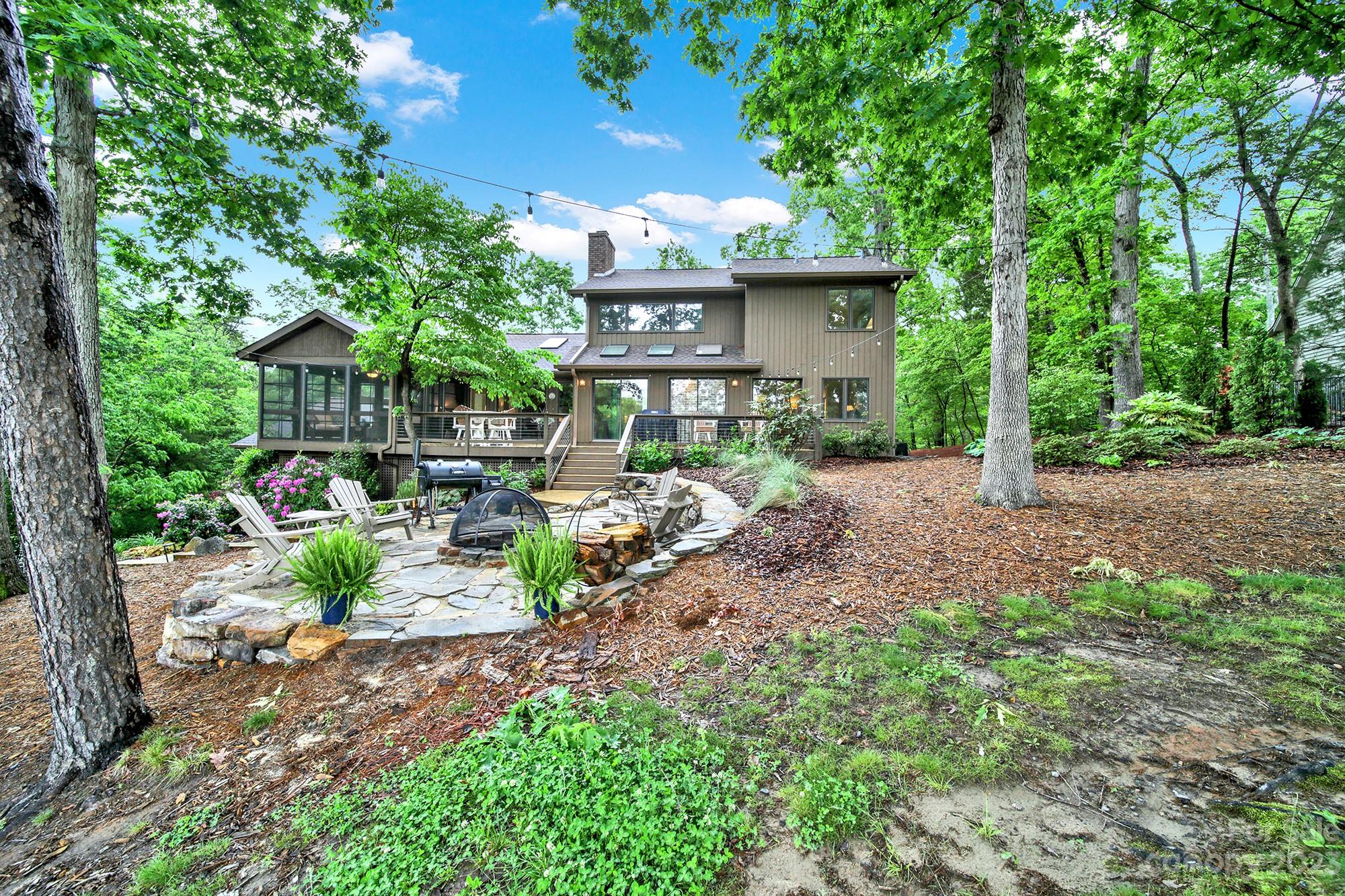 River Hills - Residential