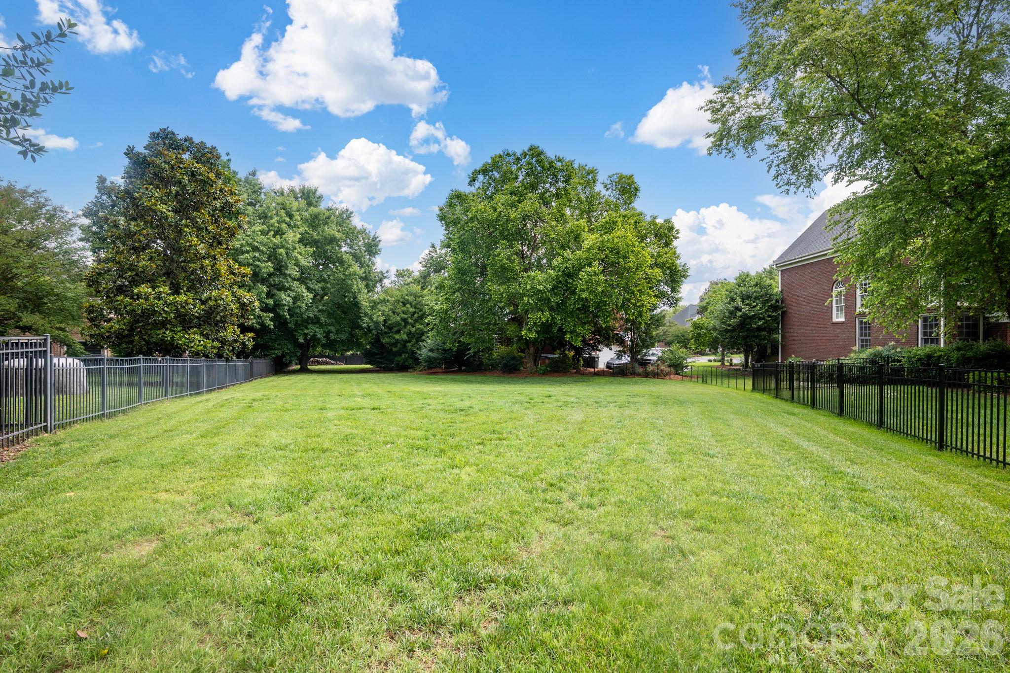 Kings Crossing - Residential