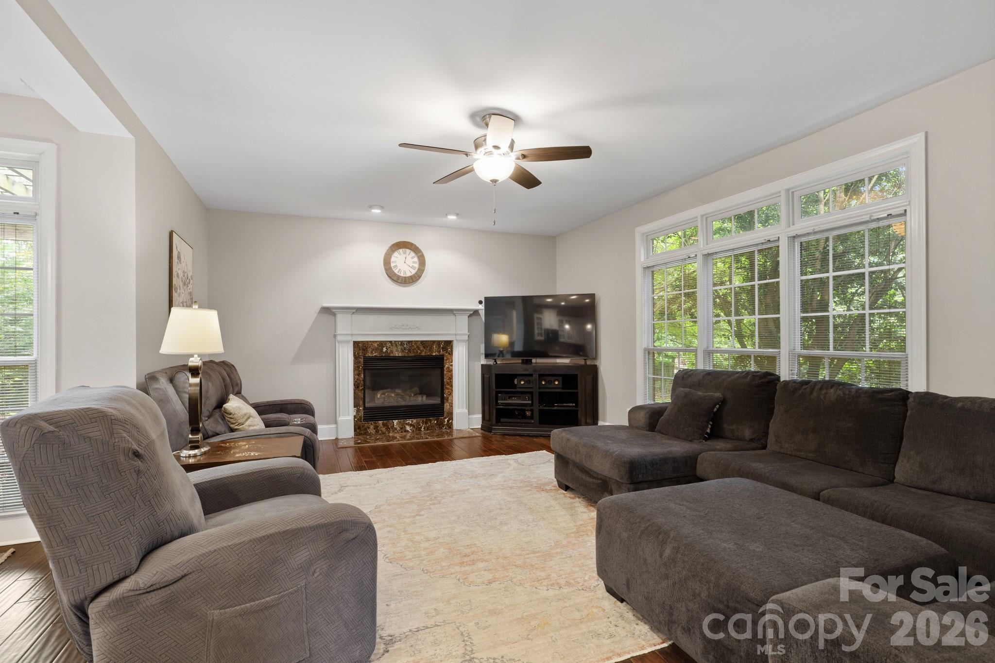 Kings Crossing - Residential