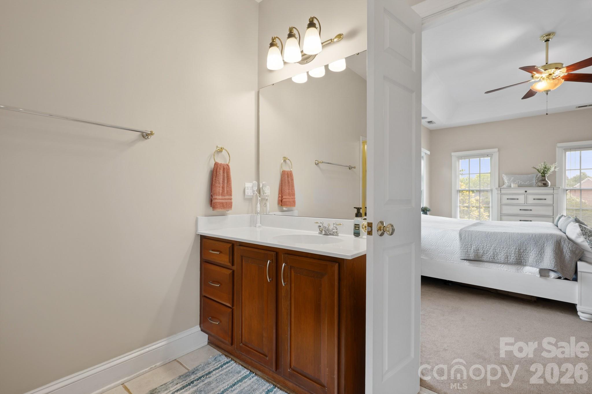 Kings Crossing - Residential