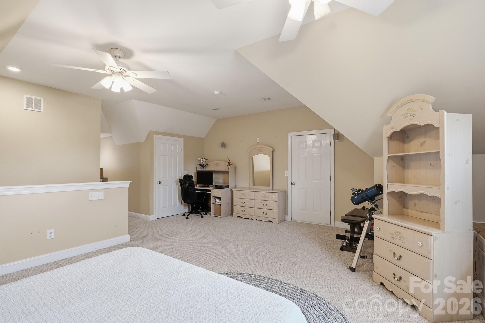 Kings Crossing - Residential
