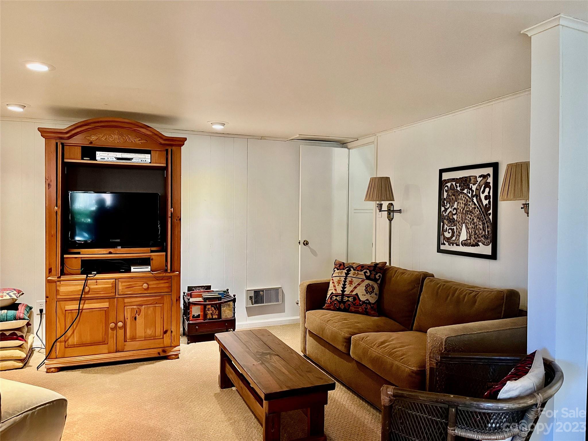 Sherwood Forest - Residential