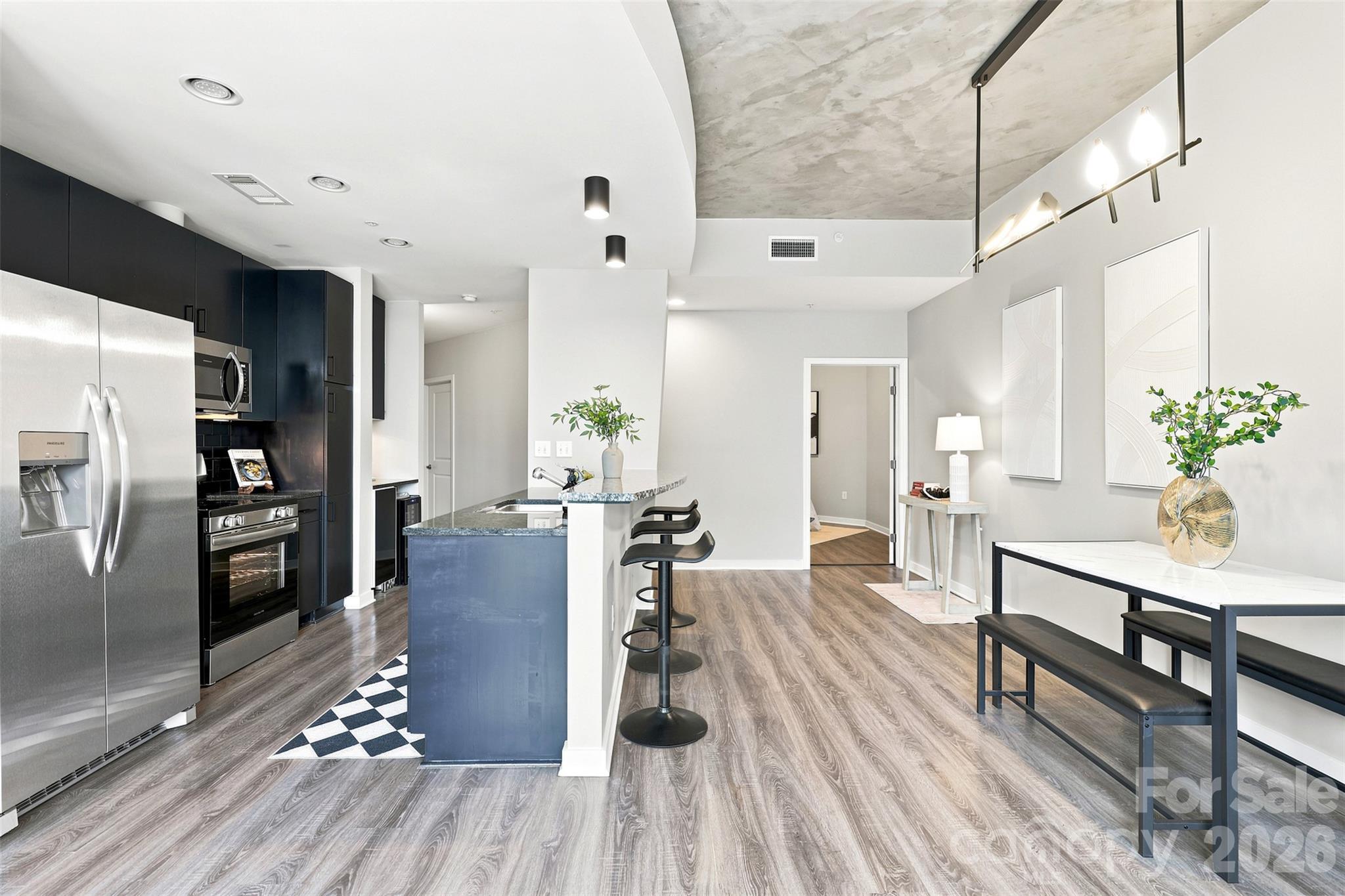 Avenue Condominiums - Residential