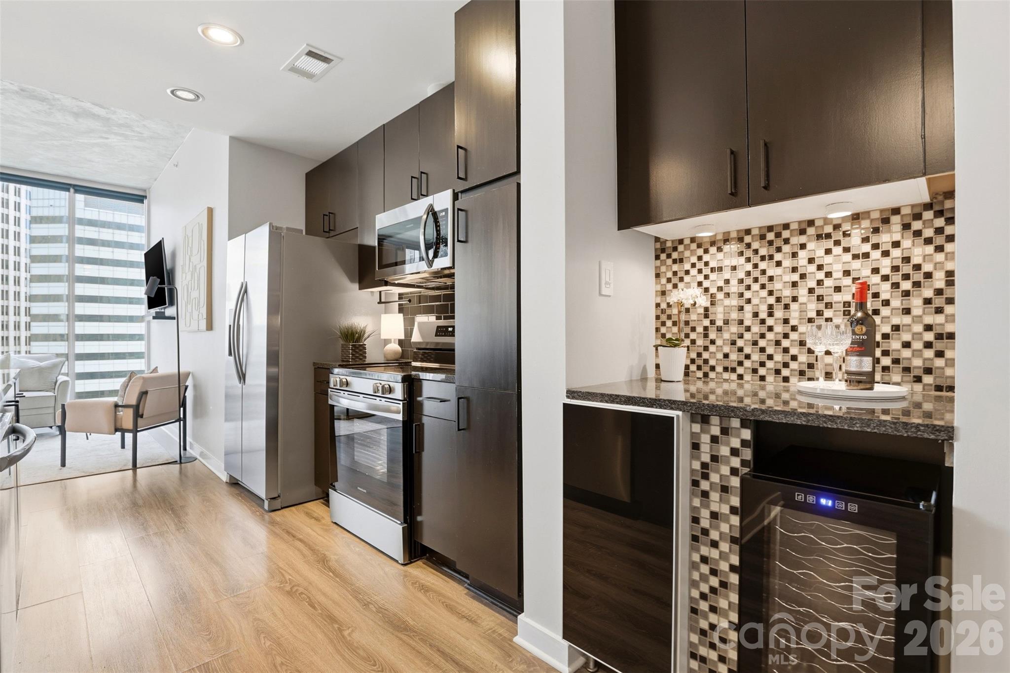 Avenue Condominiums - Residential