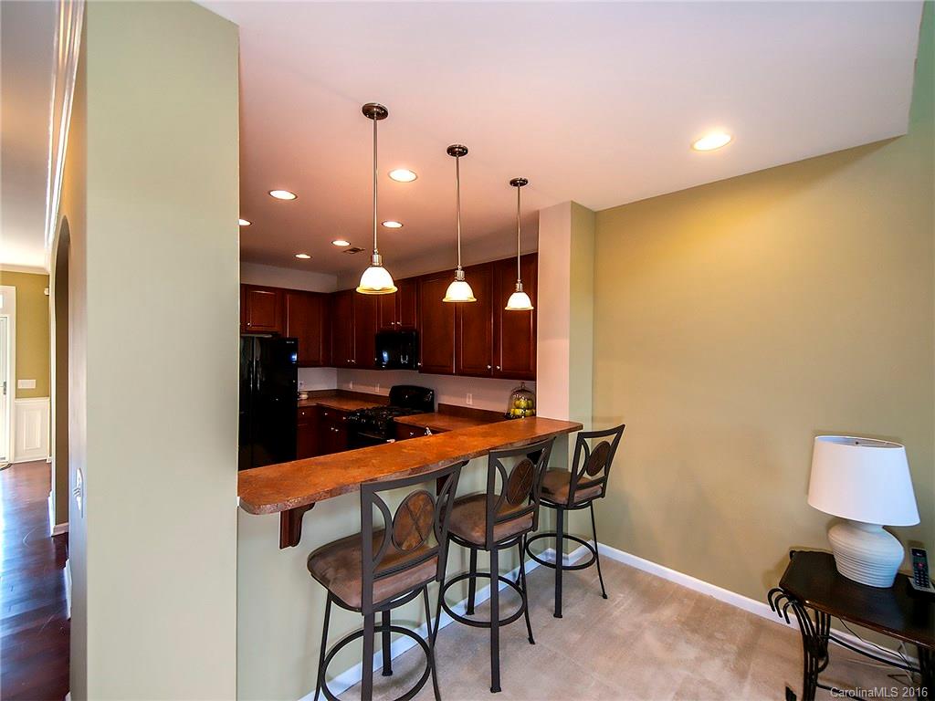 Lake Shore On Lake Wylie - Residential