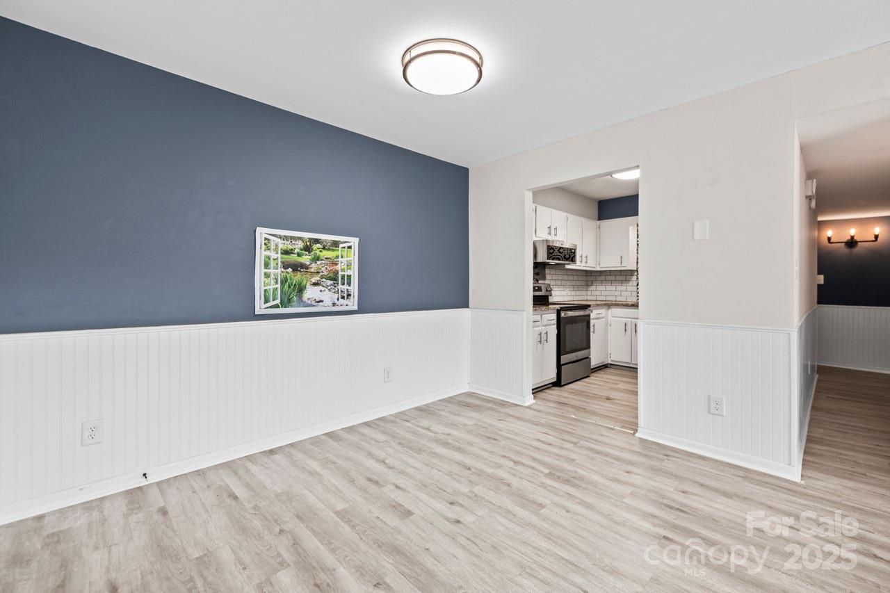 Carriage House - Residential