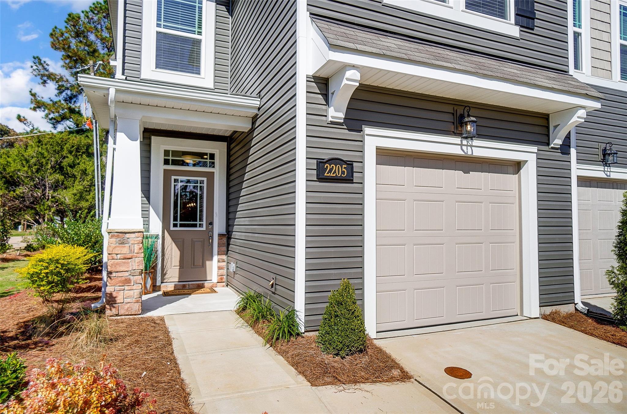 Hedgecliff Townes - Residential