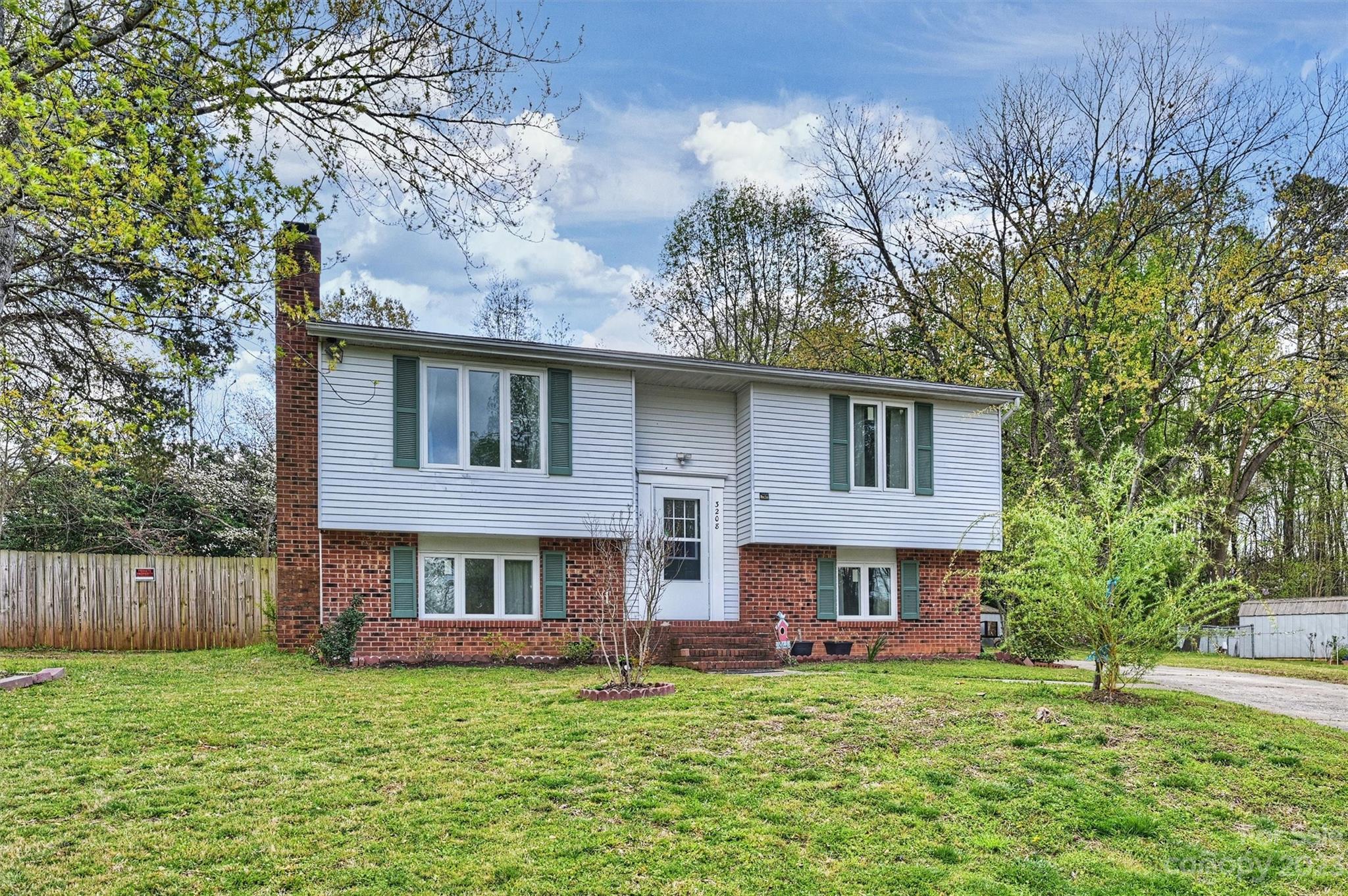 Idlewild South - Residential
