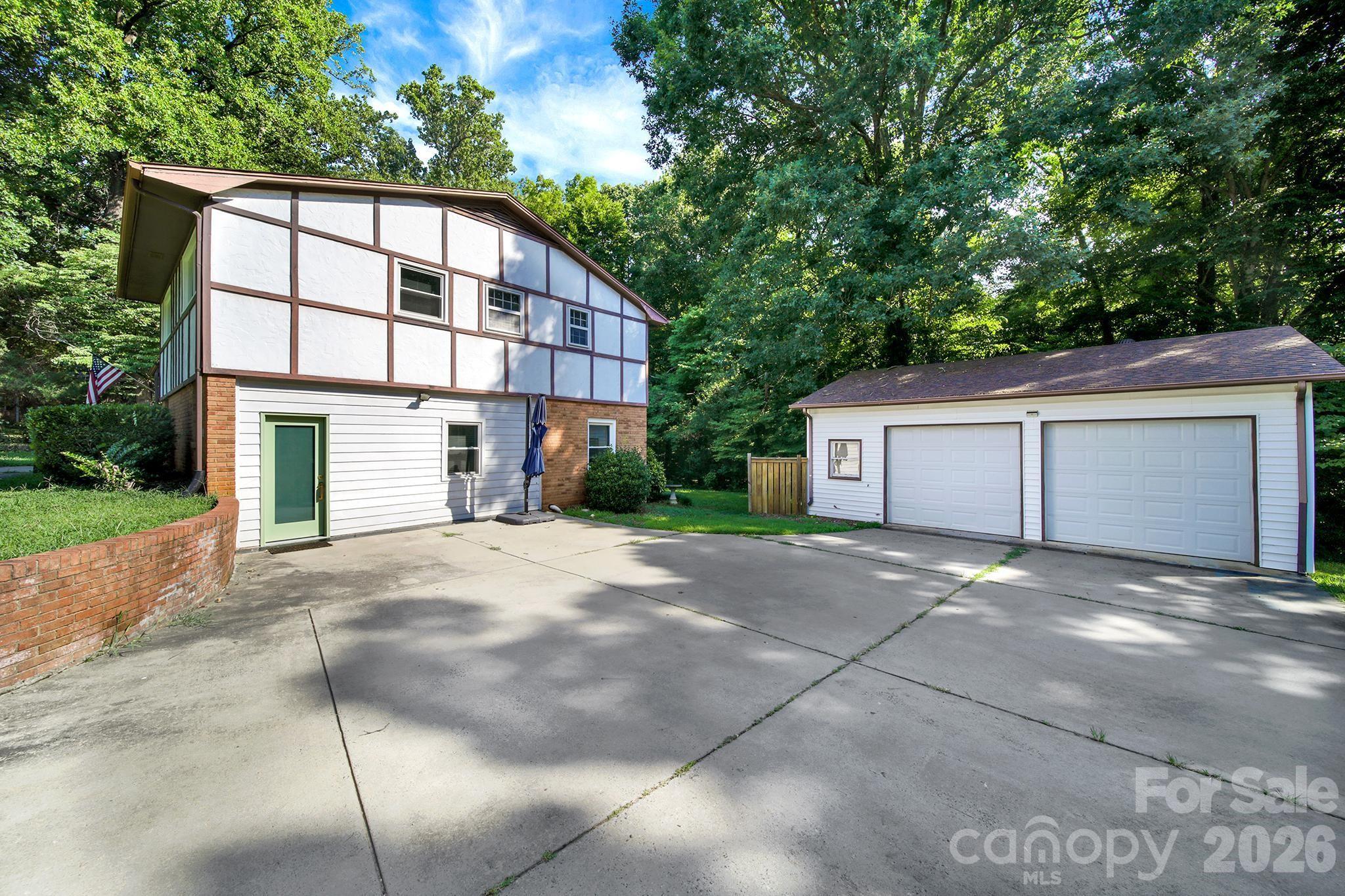 Woodsdale Acres - Residential