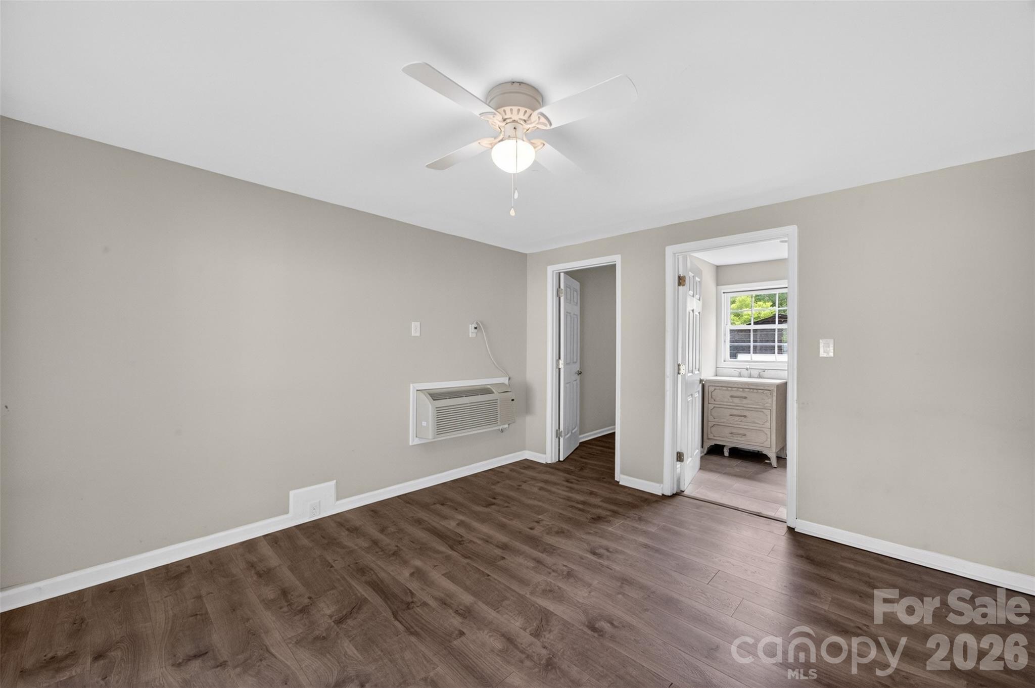 Oakwood Acres - Residential