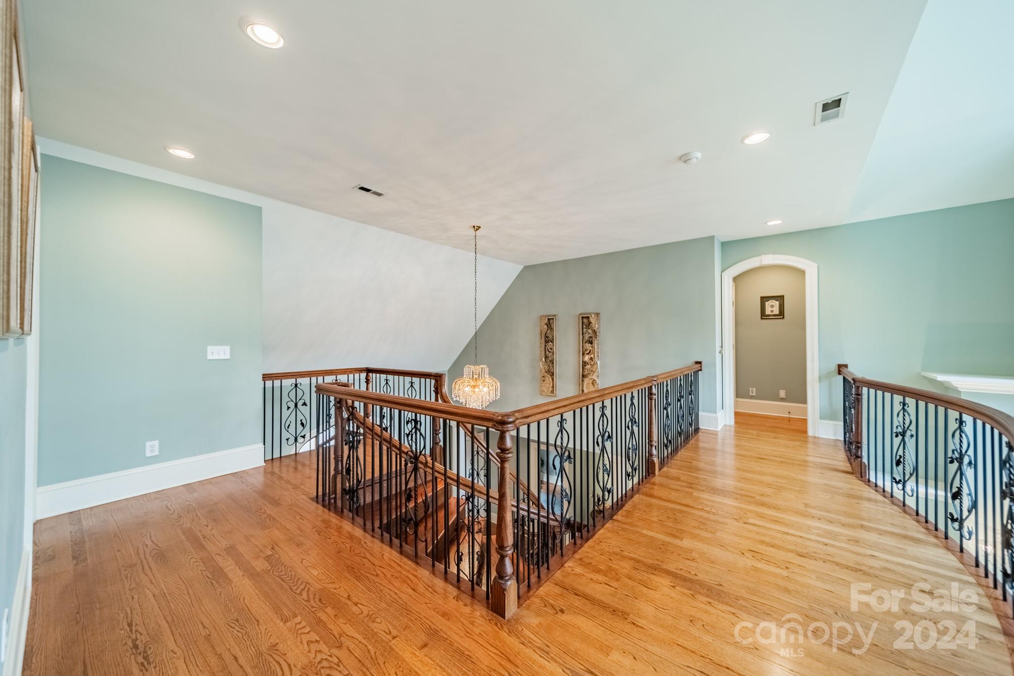 Sailview - Residential