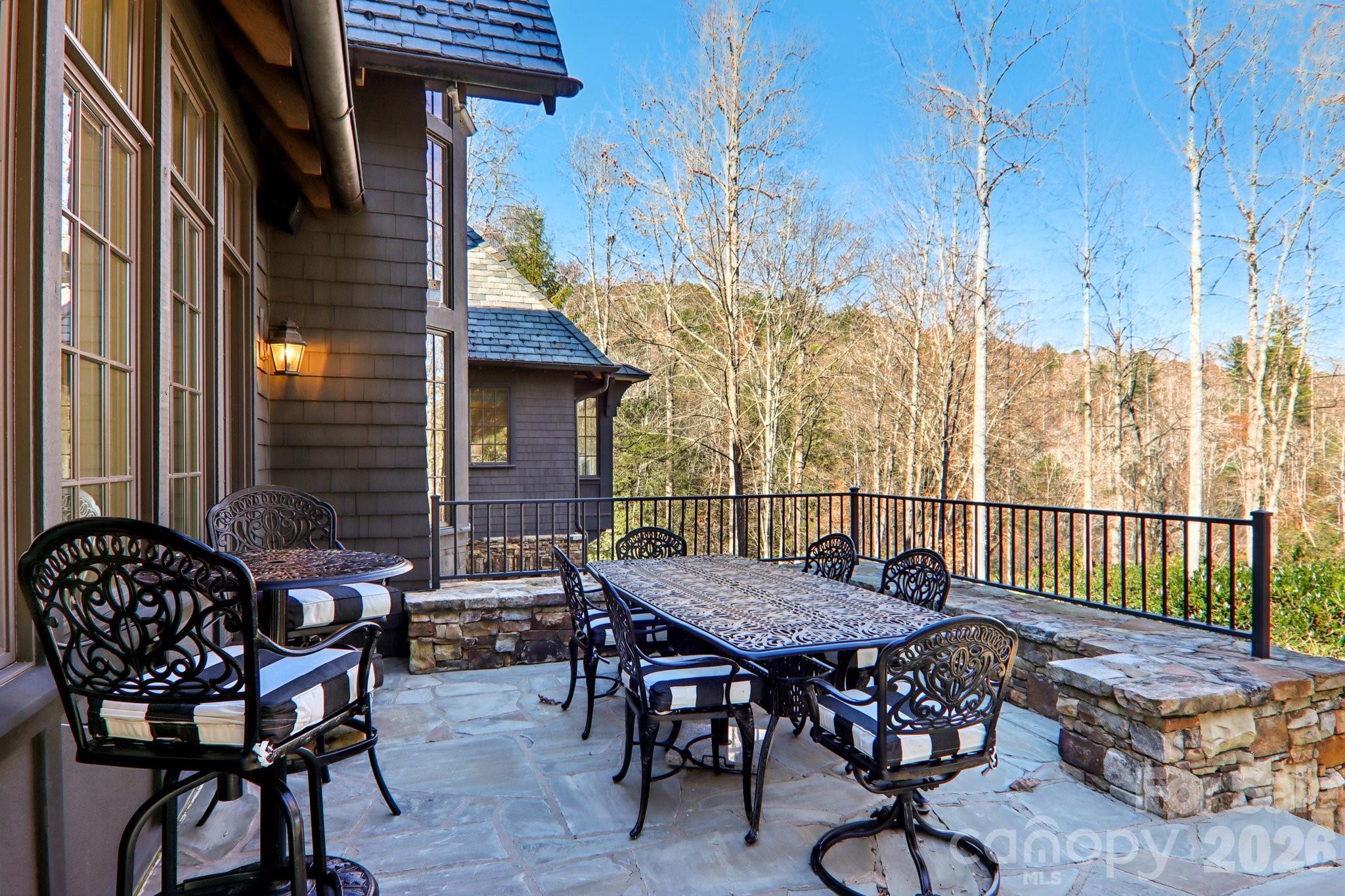 Straus Park - Residential
