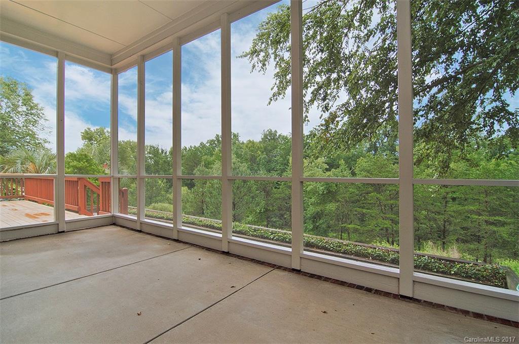 Lake Shore - Residential