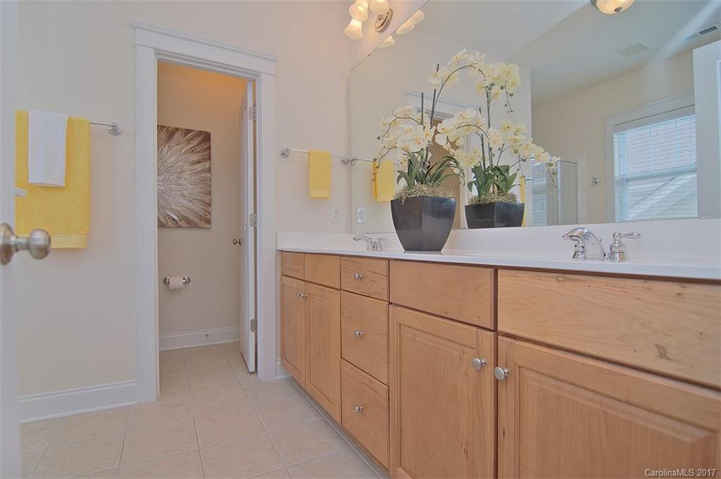 Lake Shore - Residential