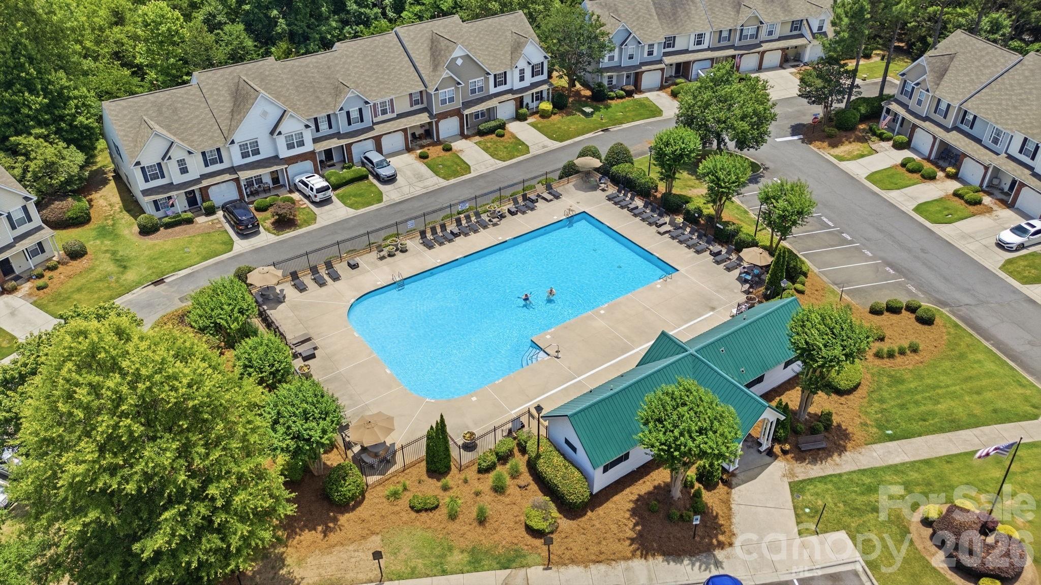 Lexington Commons - Residential