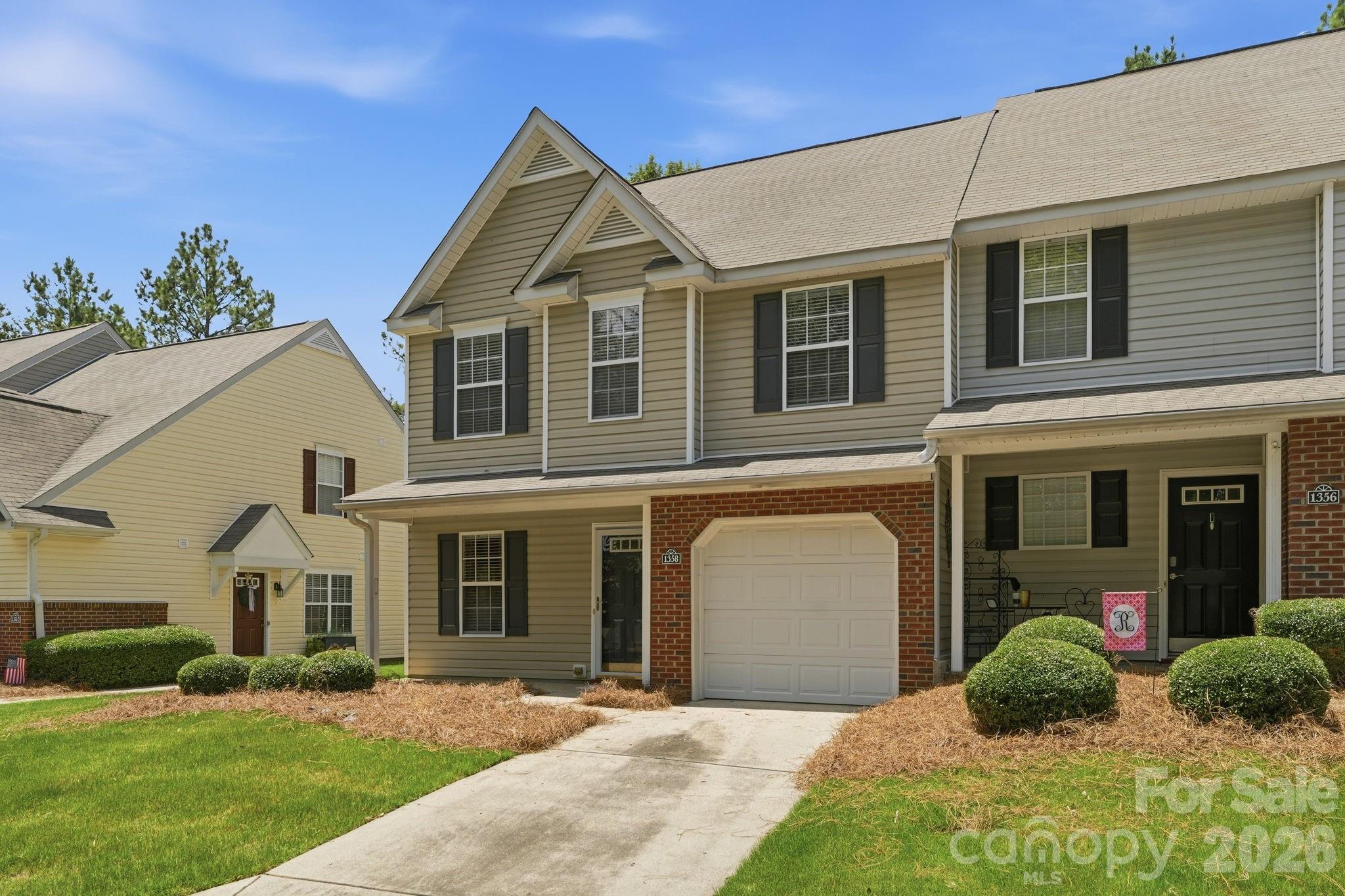 Lexington Commons - Residential