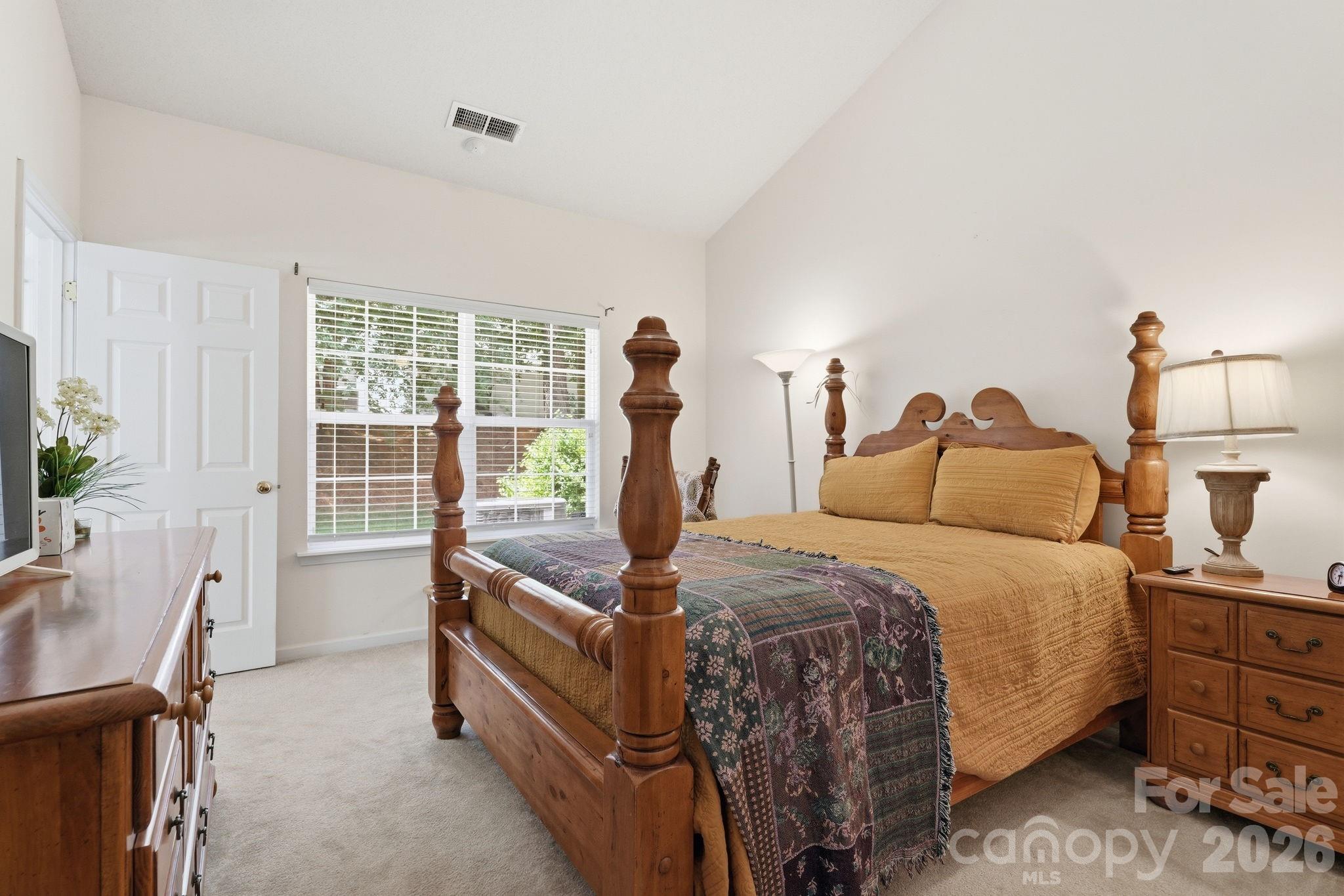 Lexington Commons - Residential