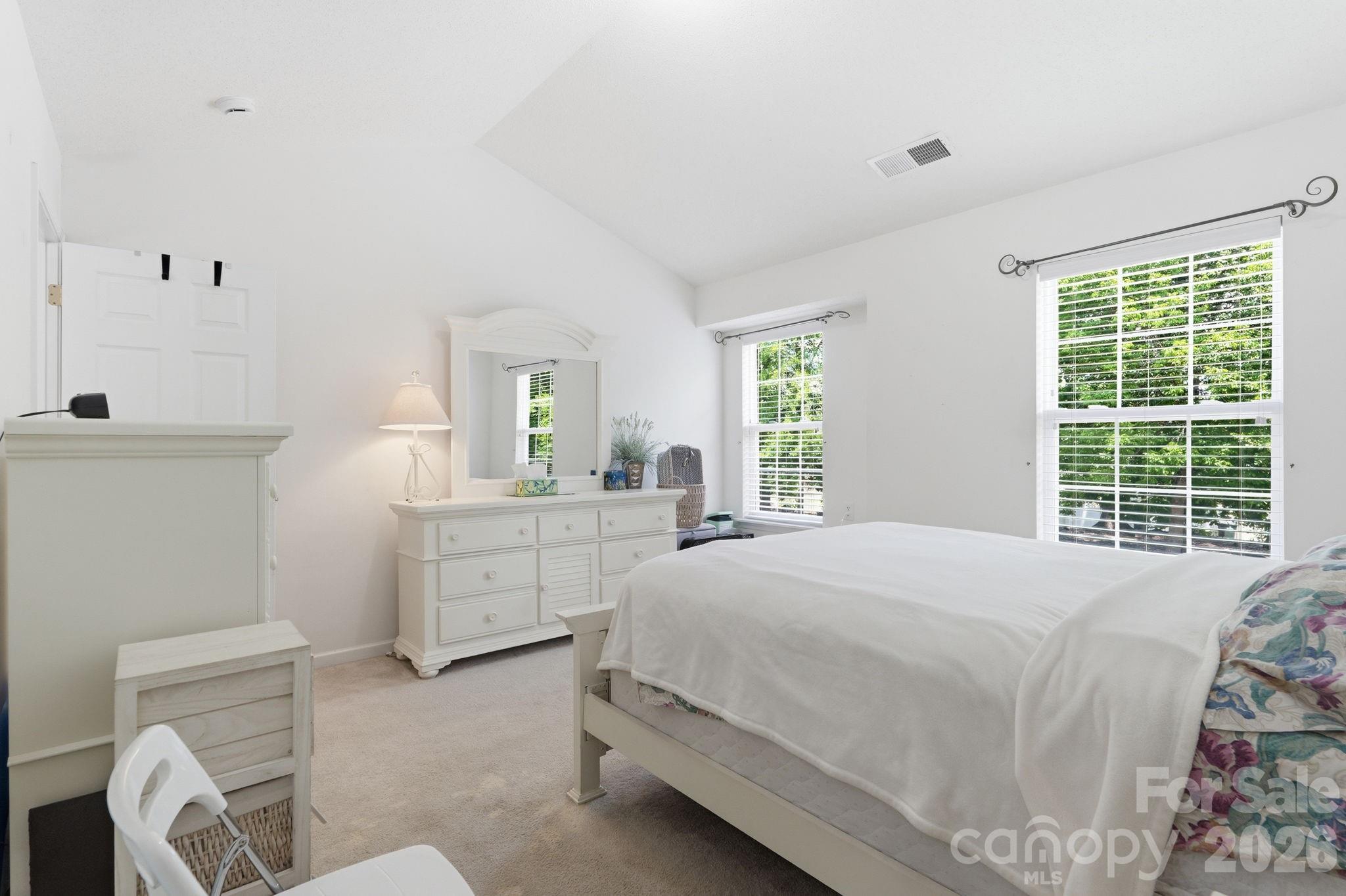 Lexington Commons - Residential