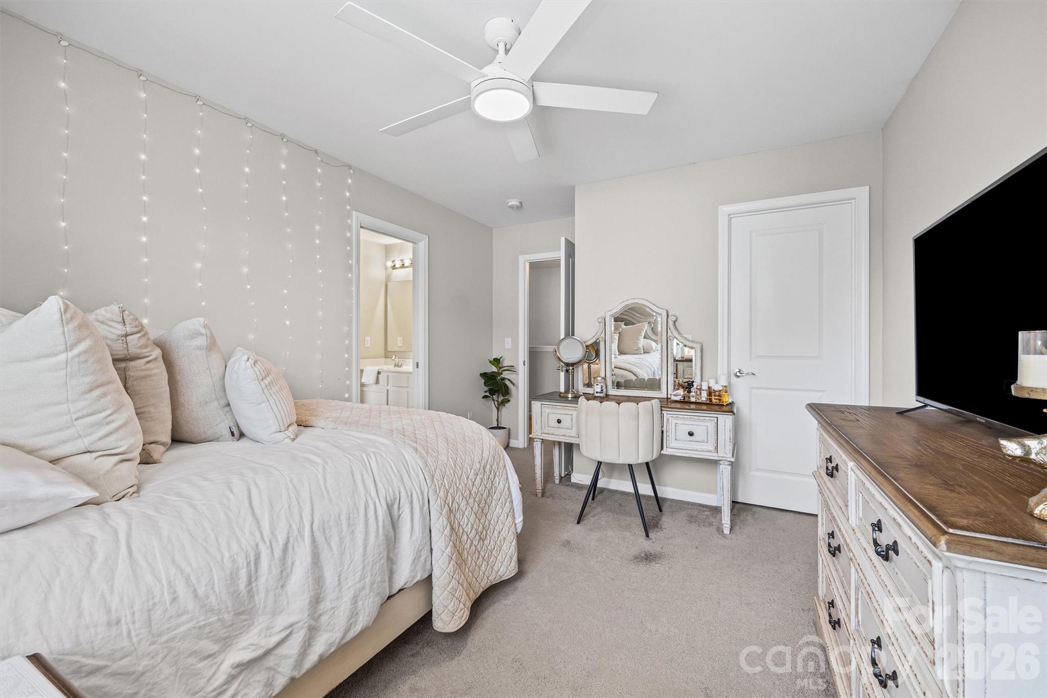 Lake Ridge - Residential
