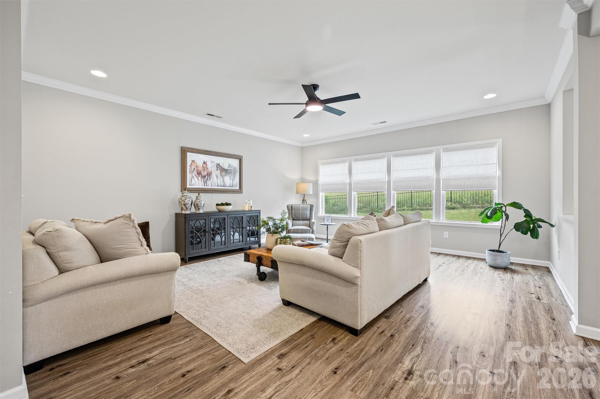Lake Ridge - Residential
