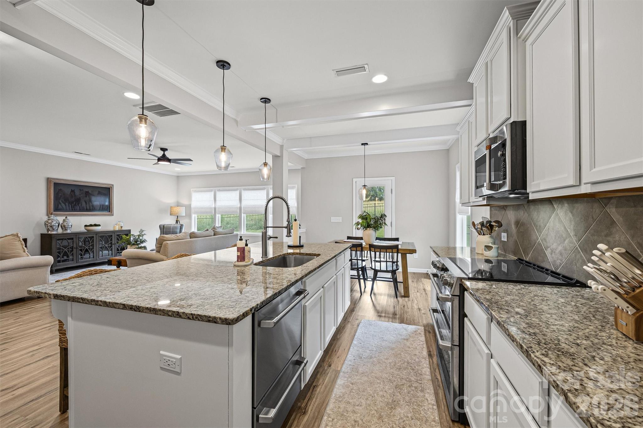 Lake Ridge - Residential