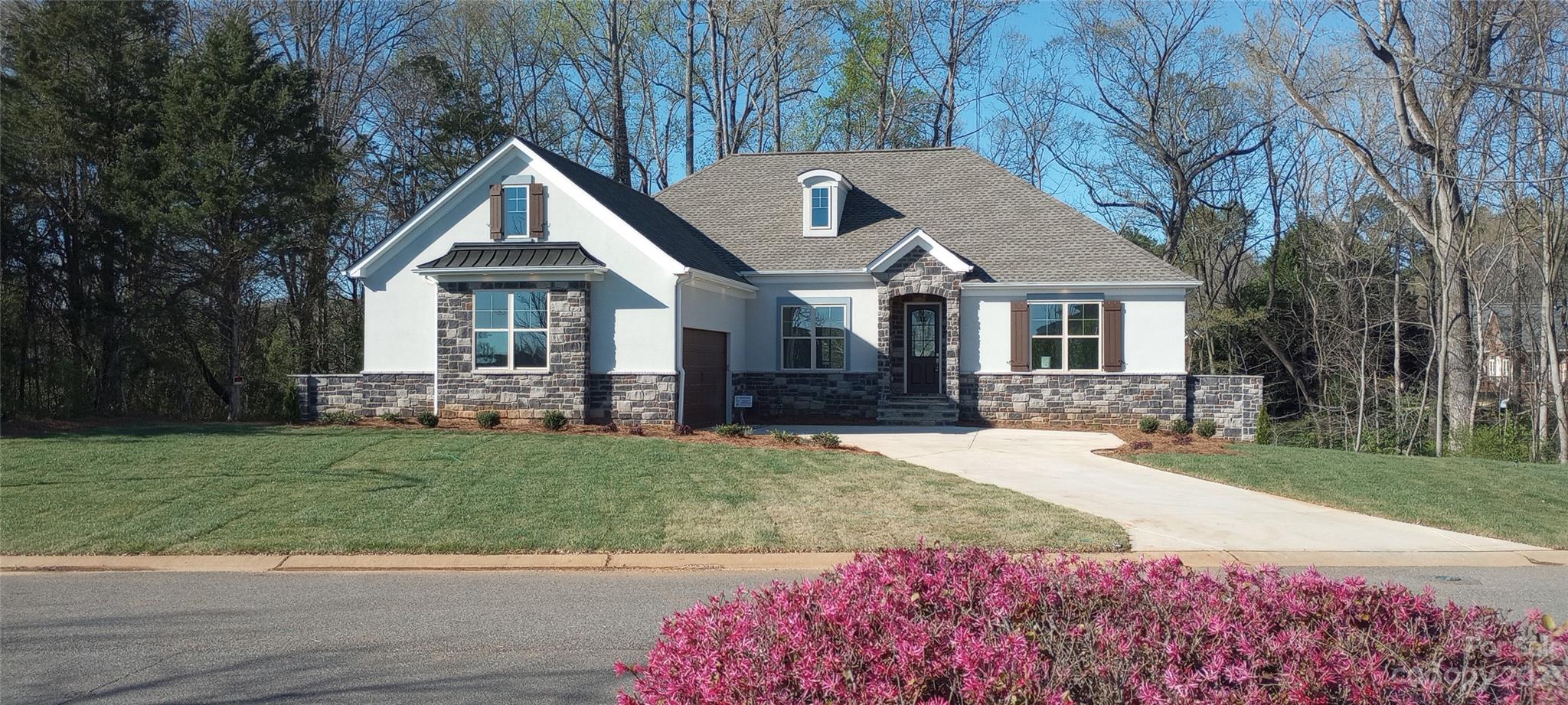 Meadow Lakes II - Residential