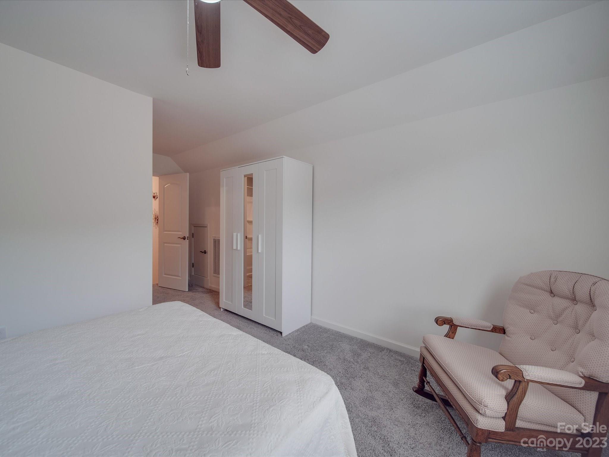 Edgewater - Residential