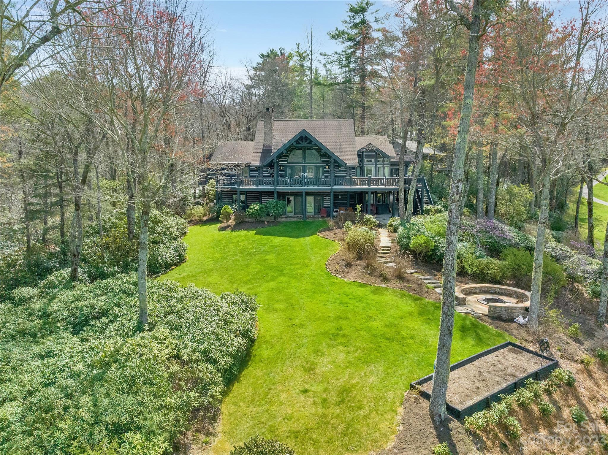 Lake Toxaway Estates - Residential