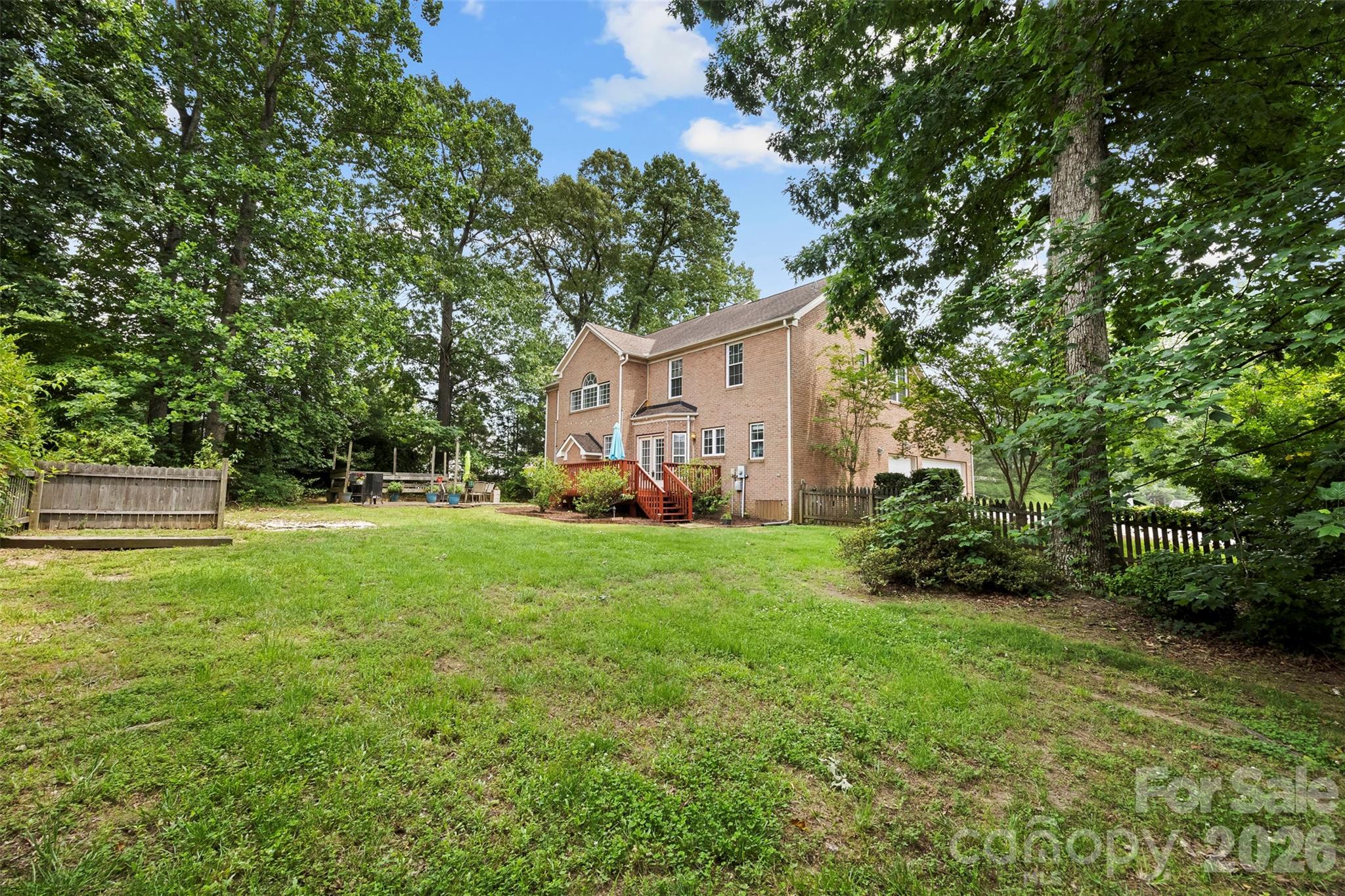 Mt Isle Harbor - Residential