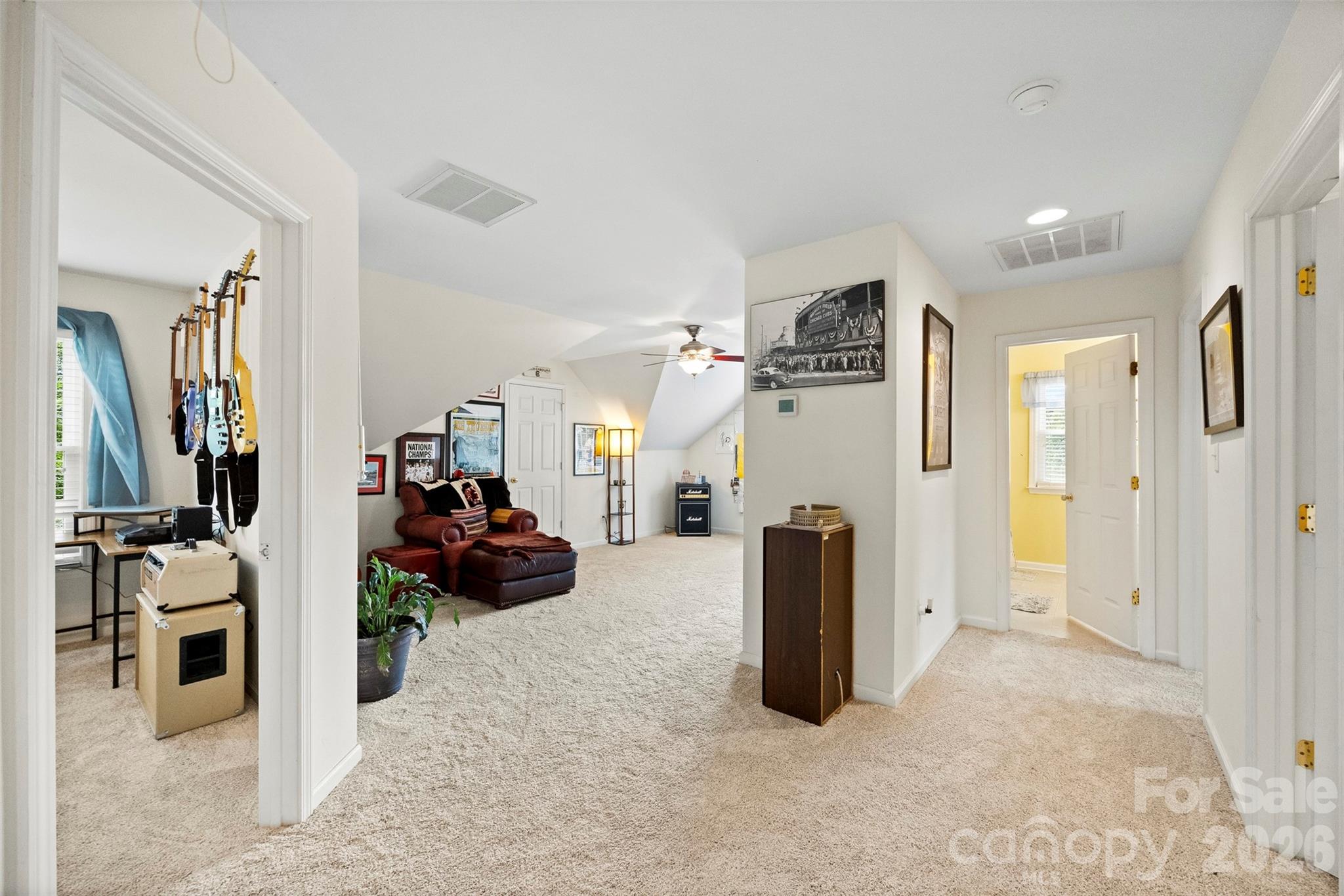 Mt Isle Harbor - Residential