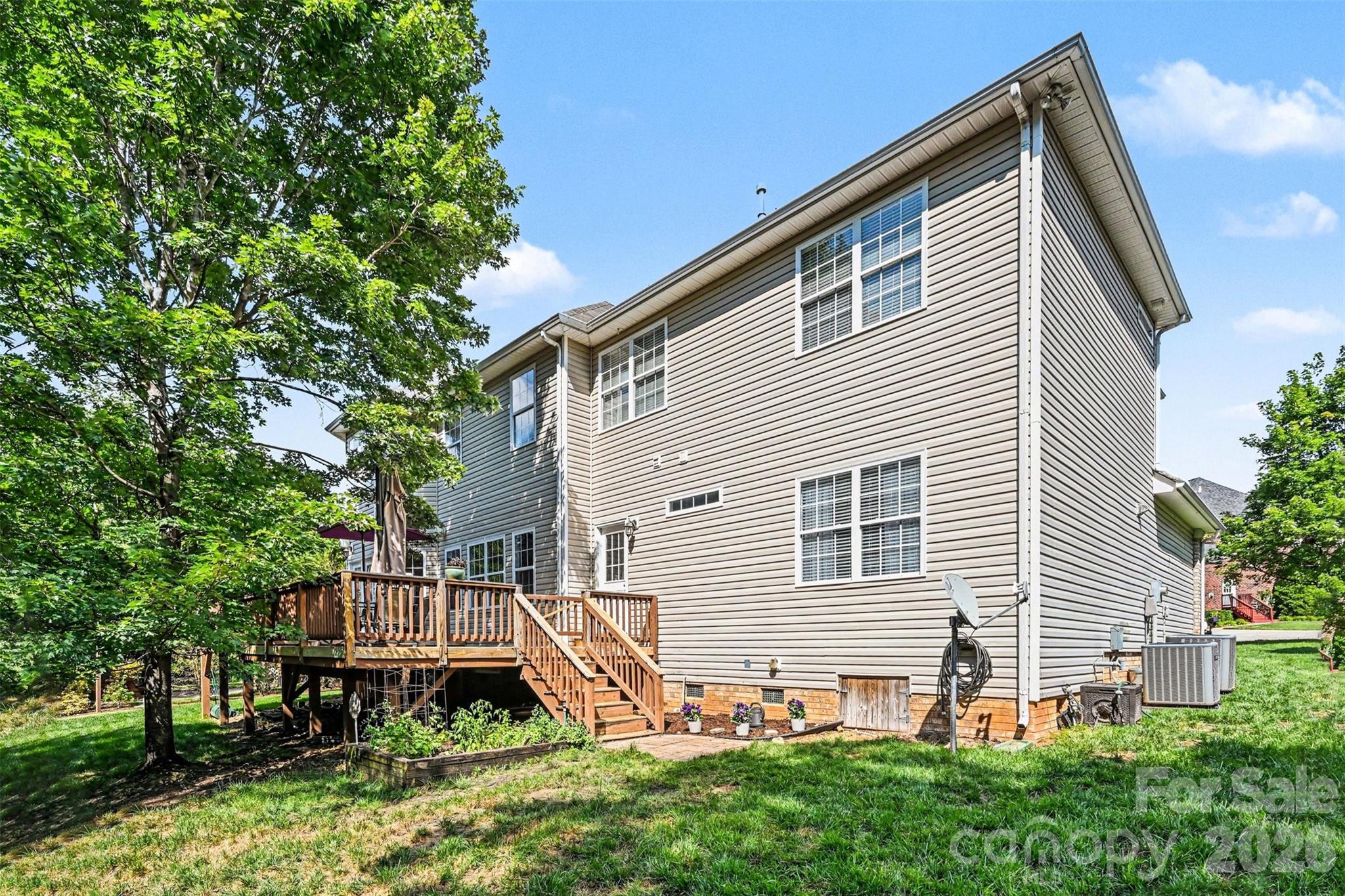 Highland Creek - Residential