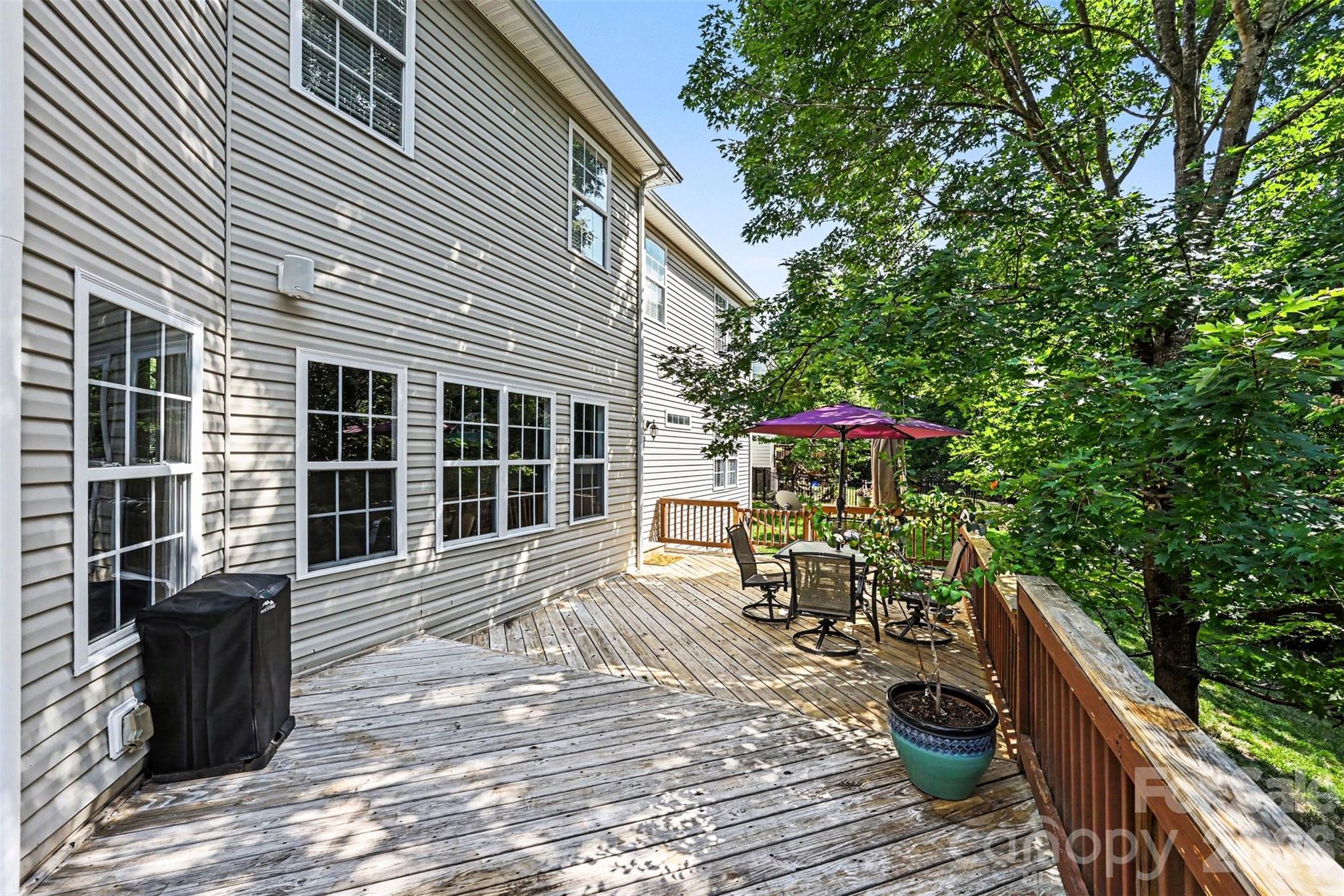 Highland Creek - Residential