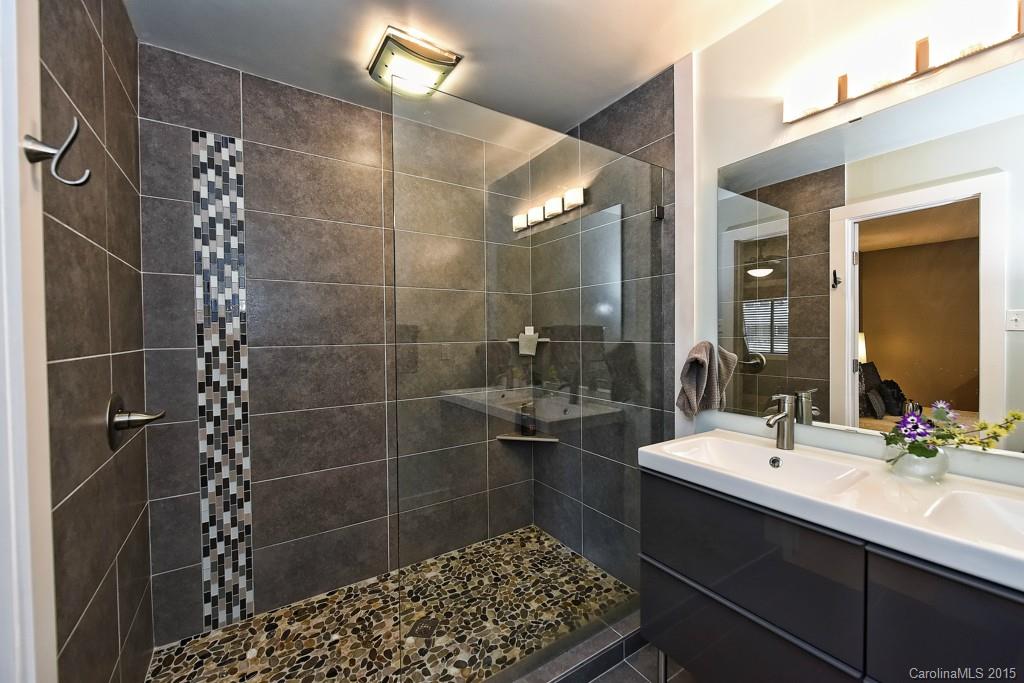 Tega Cay - Residential