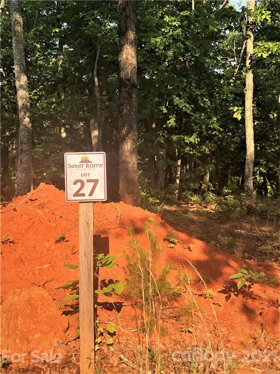 Lure Ridge - Land