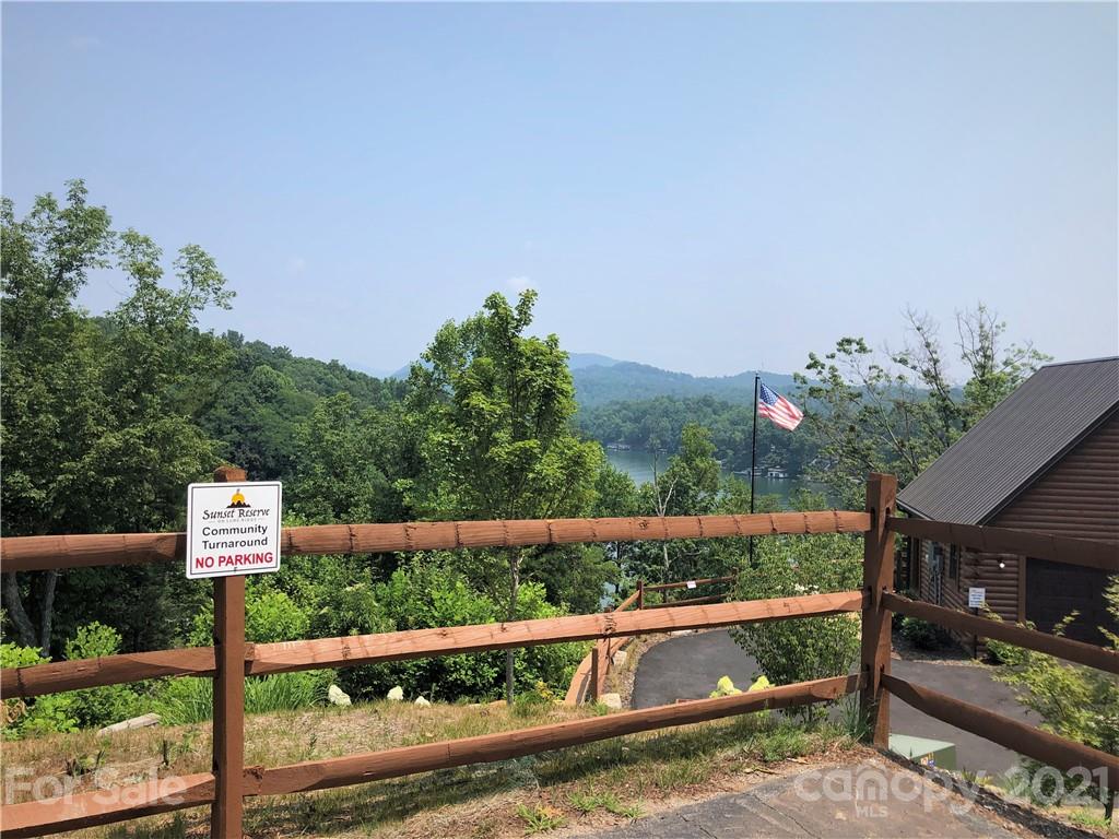 Lure Ridge - Land