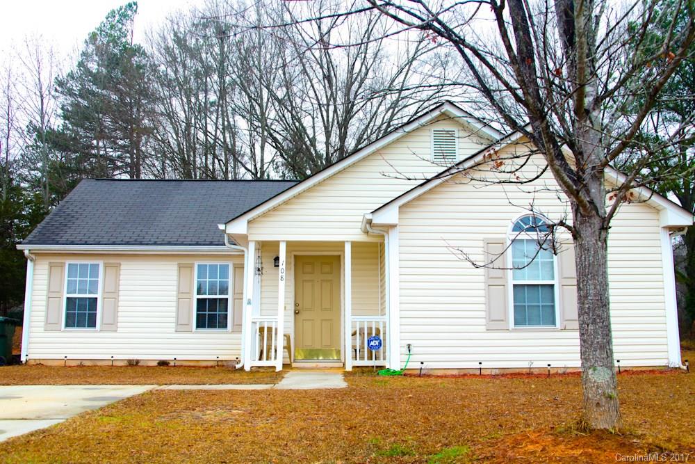Open floorplan w/ great room’s vaulted ceilings opens to breakfast area and kitchen. Foyer and built in fireplace make this one-story home cozy and comfortable, just minutes from downtown Historic York and shopping. Owner's suite with separate bath, shower, and walk in closet! Back patio faces an established tree lined backyard with shed.  

Comes with home warranty and priced to sell.  100% USDA eligible and NO HOA!!!!

Move in ready with investment potential.