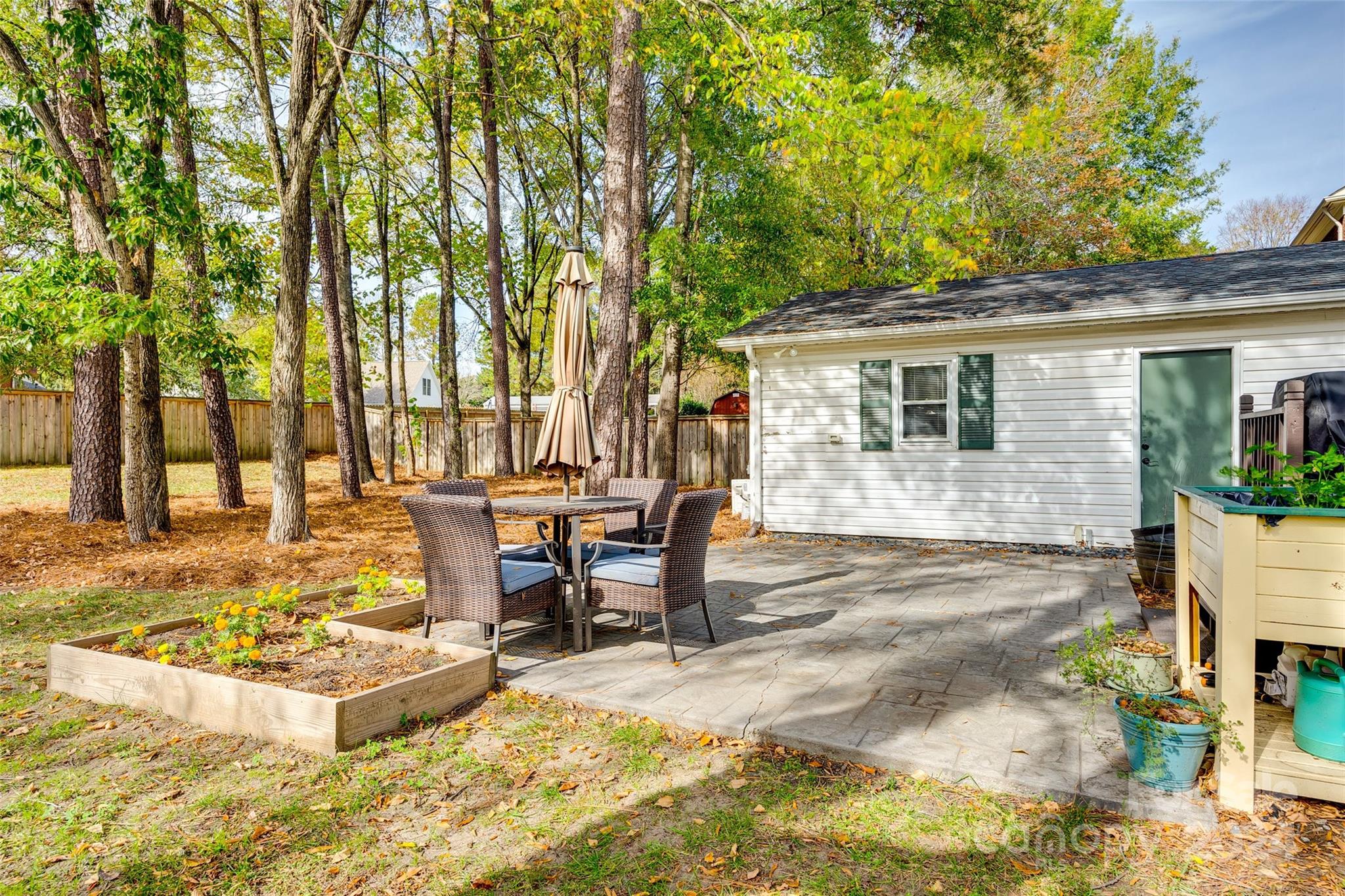 Colony Woods - Residential