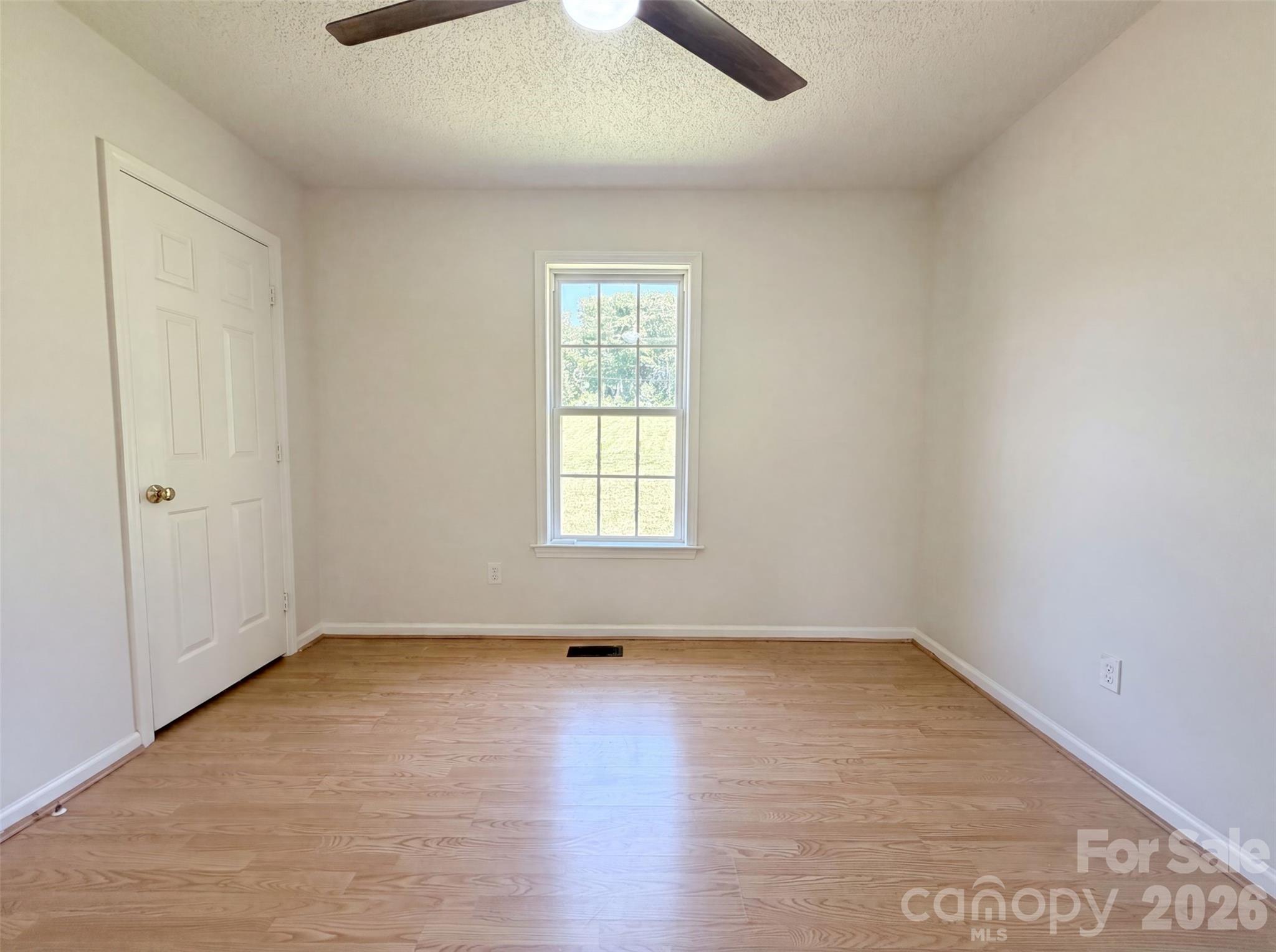 Lee Acres - Residential