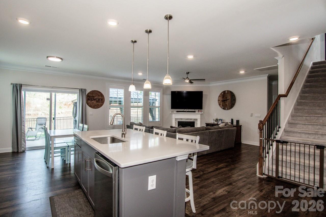 Falls Cove at Lake Norman - Residential