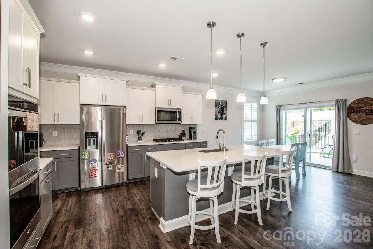 Falls Cove at Lake Norman - Residential