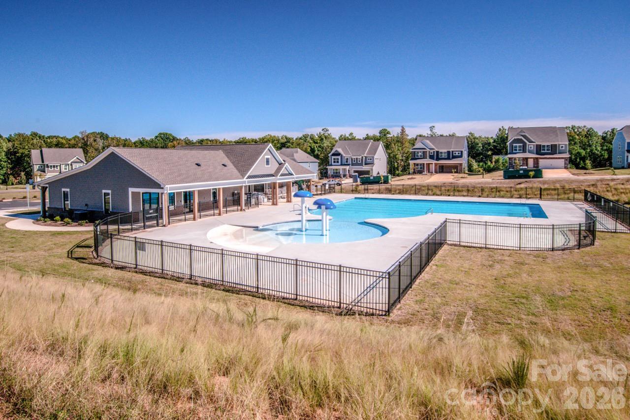 Falls Cove at Lake Norman - Residential