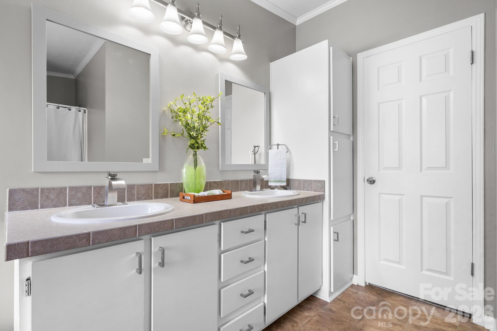 Grand Acres - Residential