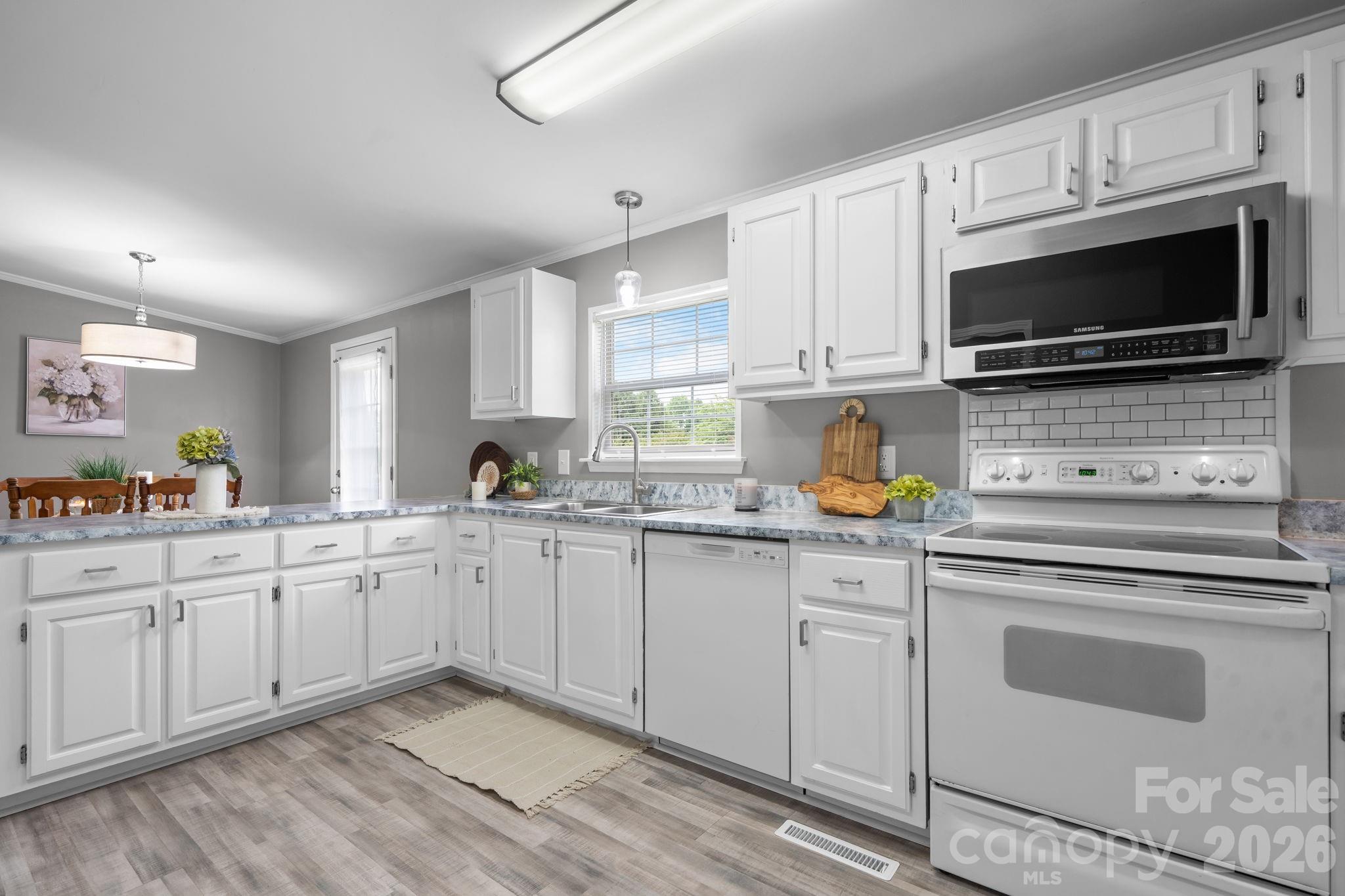 Grand Acres - Residential