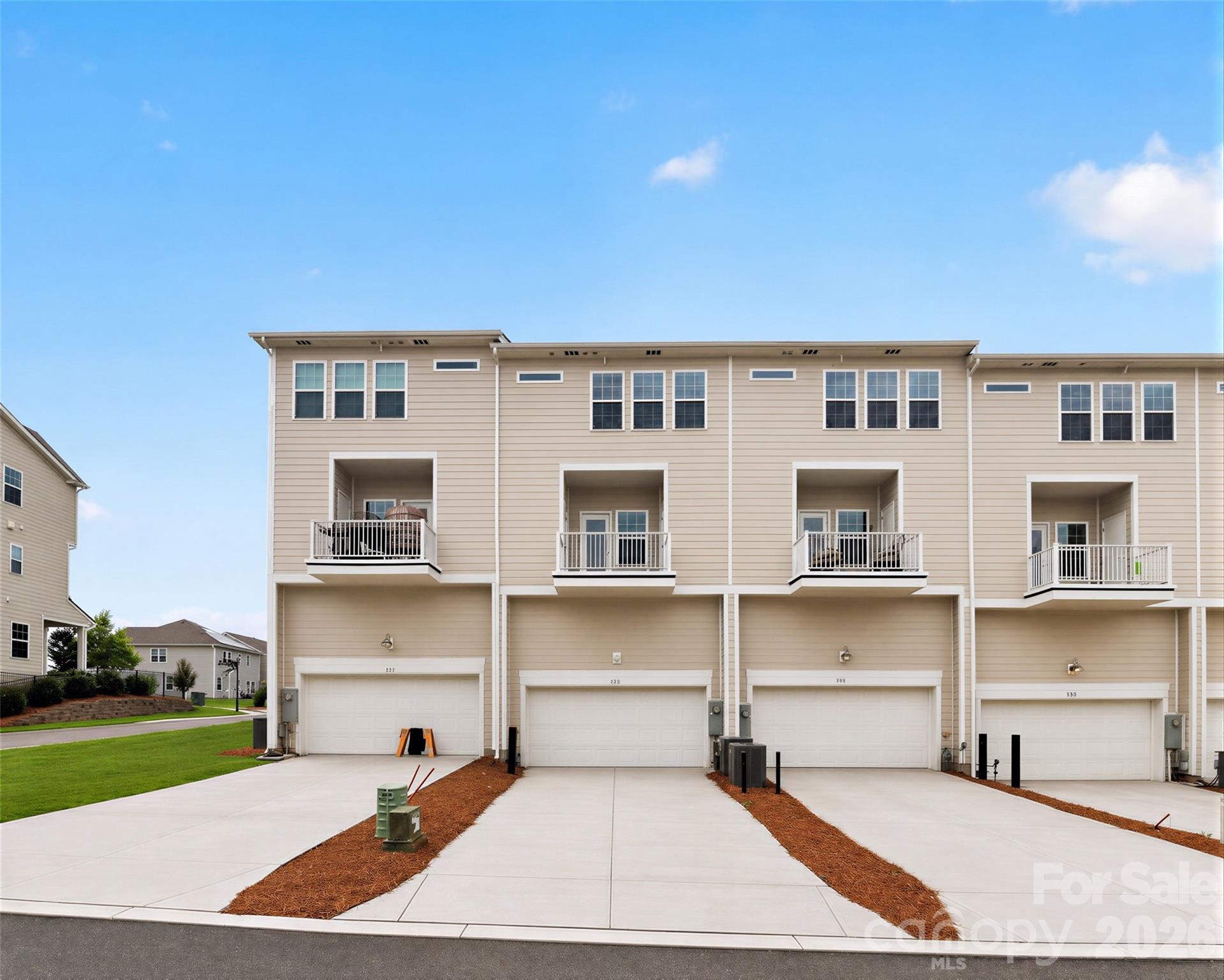 Elizabeth - Residential