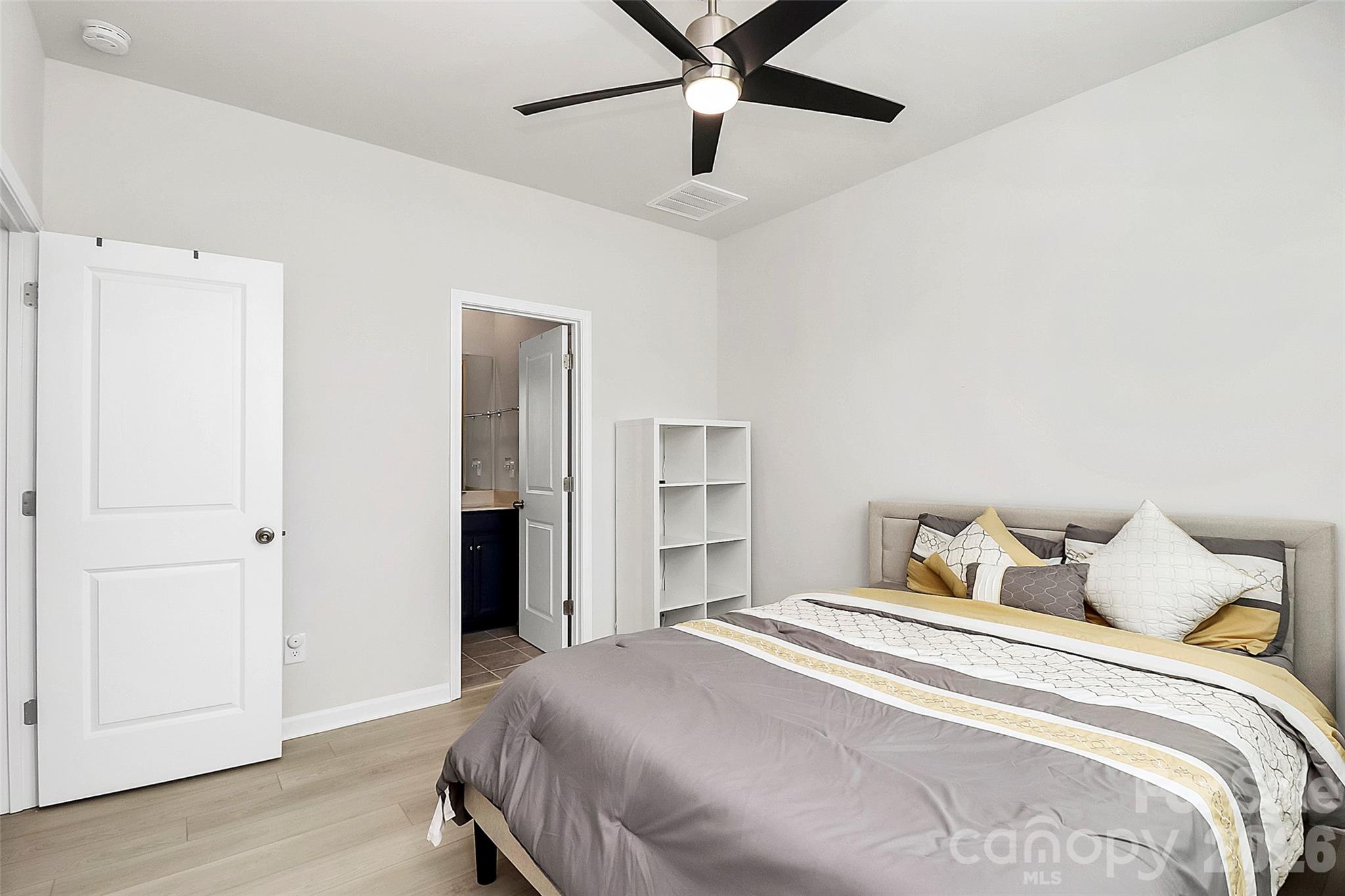 Elizabeth - Residential