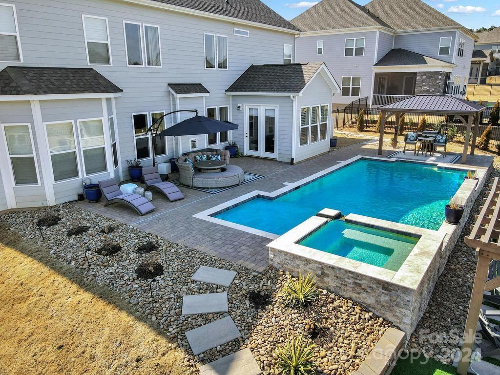 The Estates At Covington - Residential