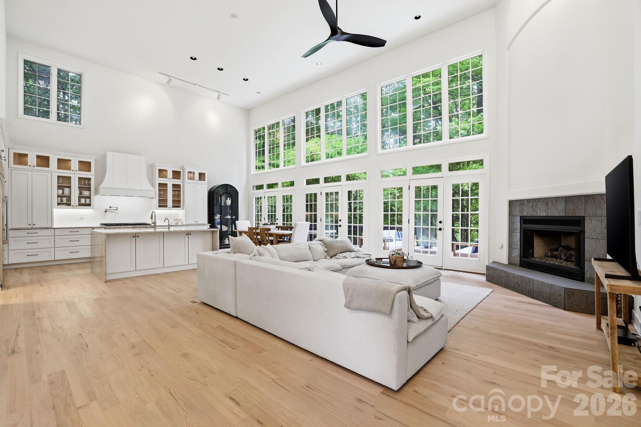 Pinsto Forest - Residential