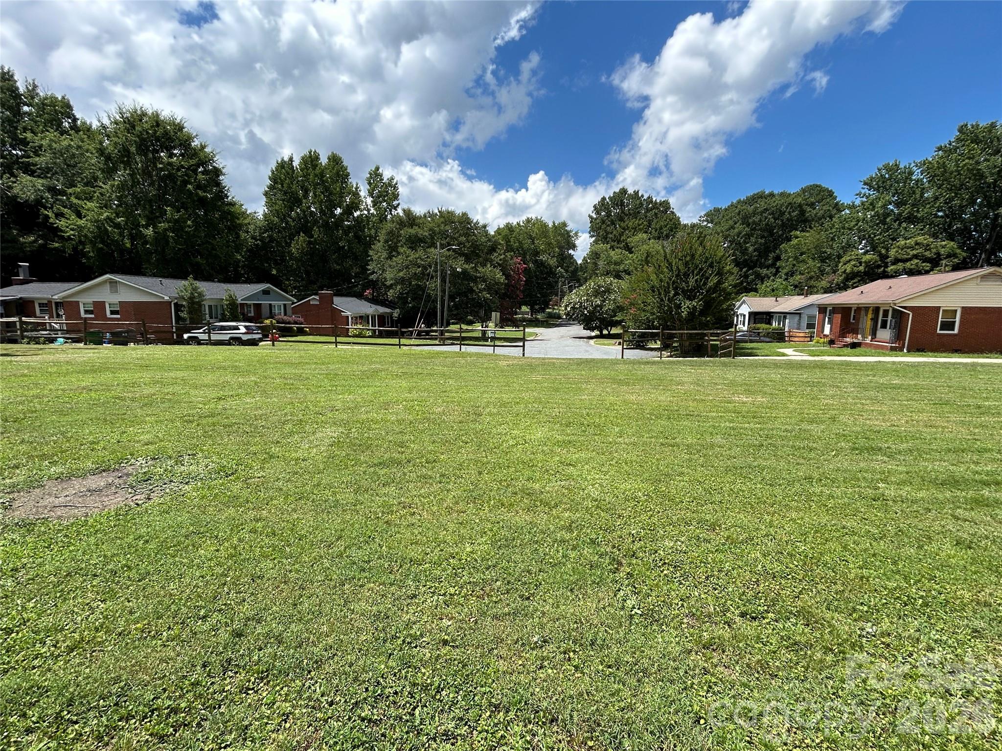 East Sharon Park - Land